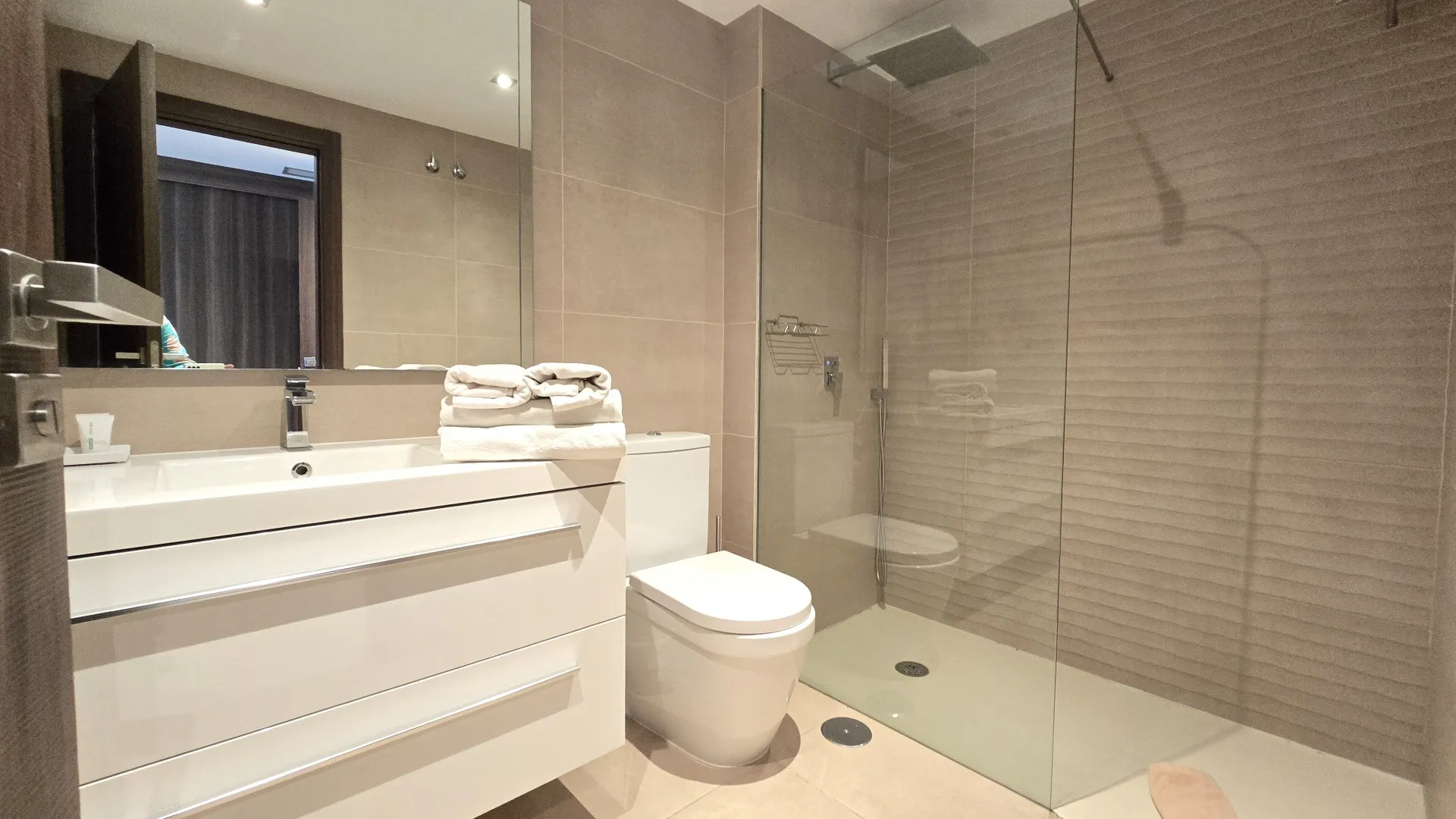 Buy 3 bedrooms duplex penthouse in Nueva Alcantara