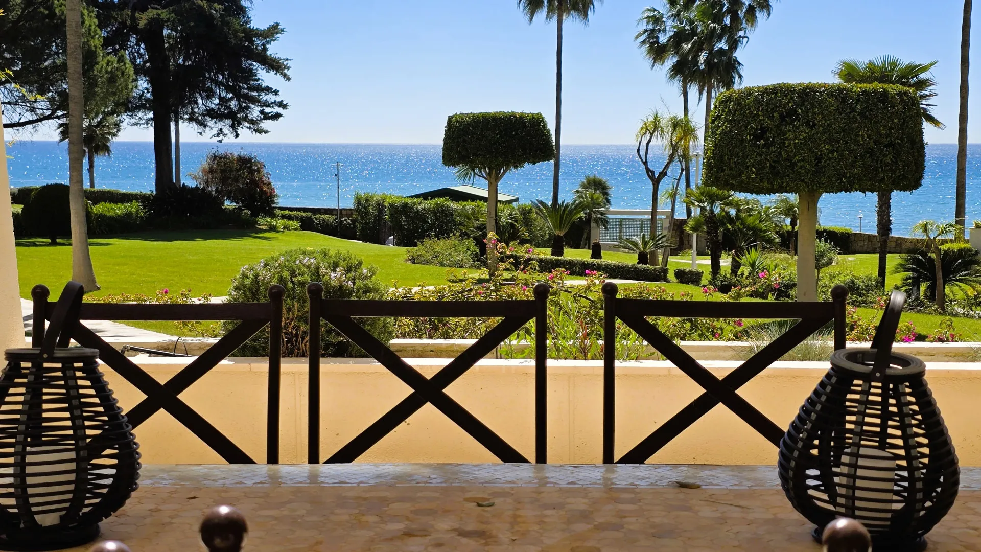 For sale Estepona East ground floor apartment