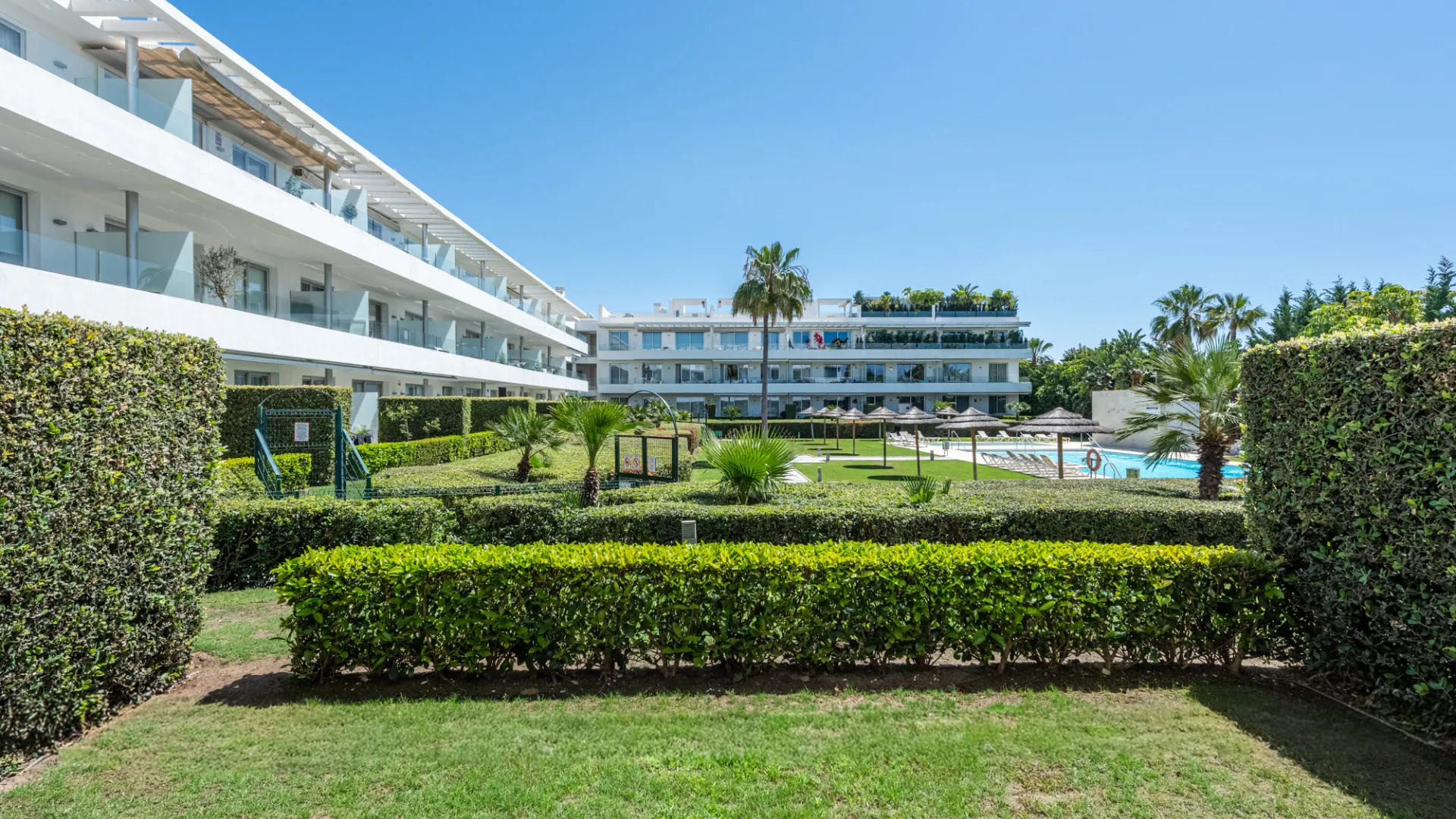 3 bedrooms Belaire apartment for sale