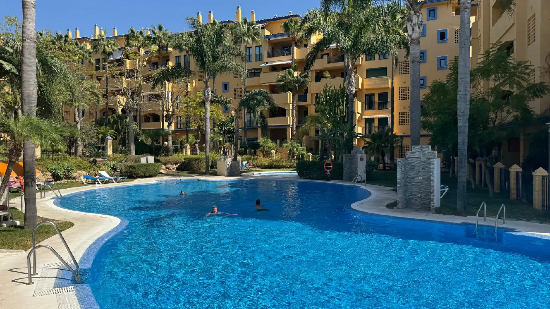 Apartment in Los Naranjos for sale