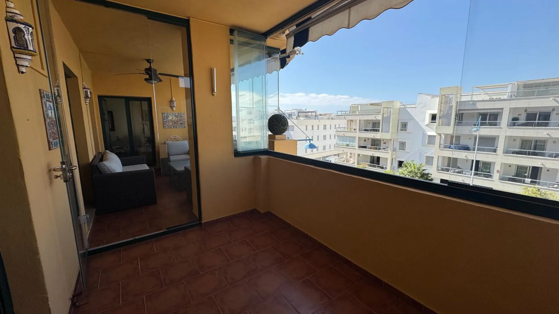 Apartment in Los Naranjos for sale