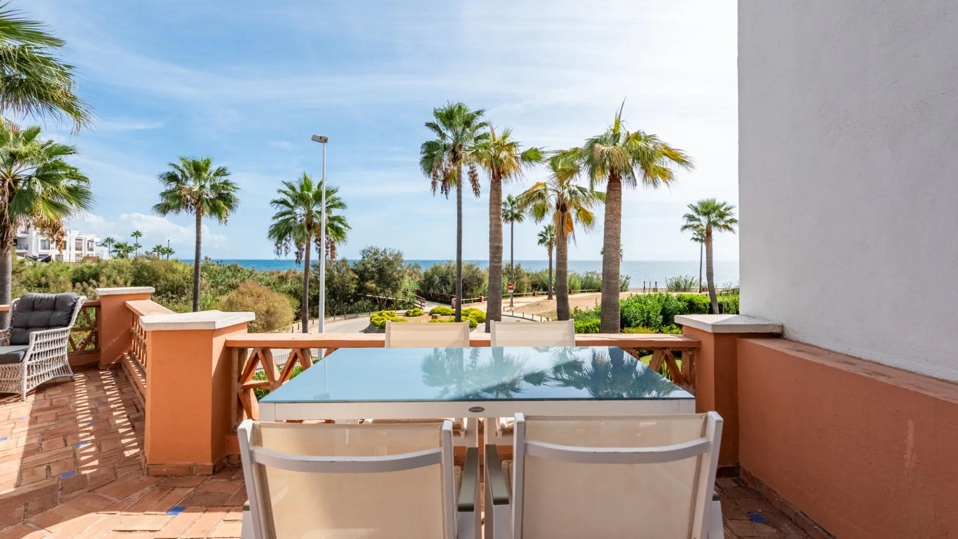 Buy La Perla de la Bahía semi detached villa with 5 bedrooms