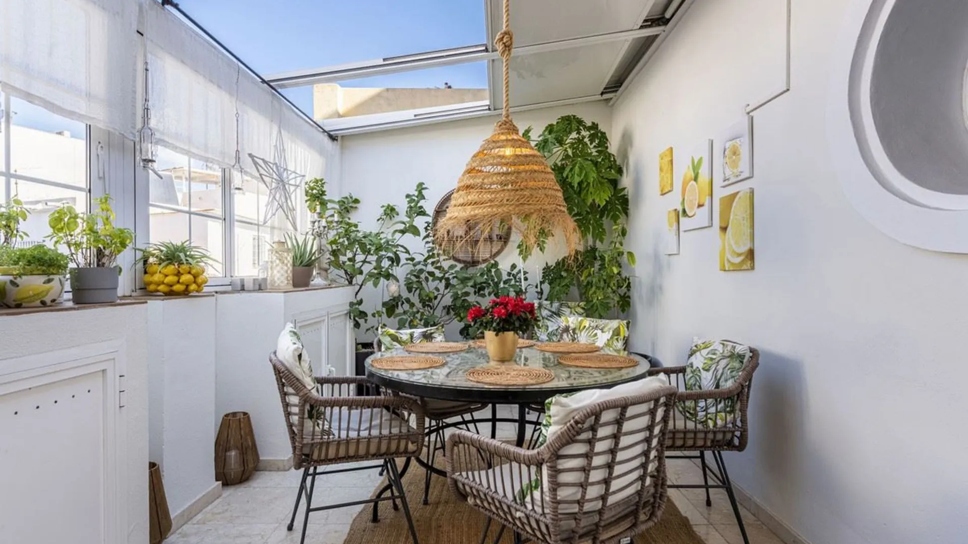 For sale San Pedro de Alcantara 1 bedroom penthouse