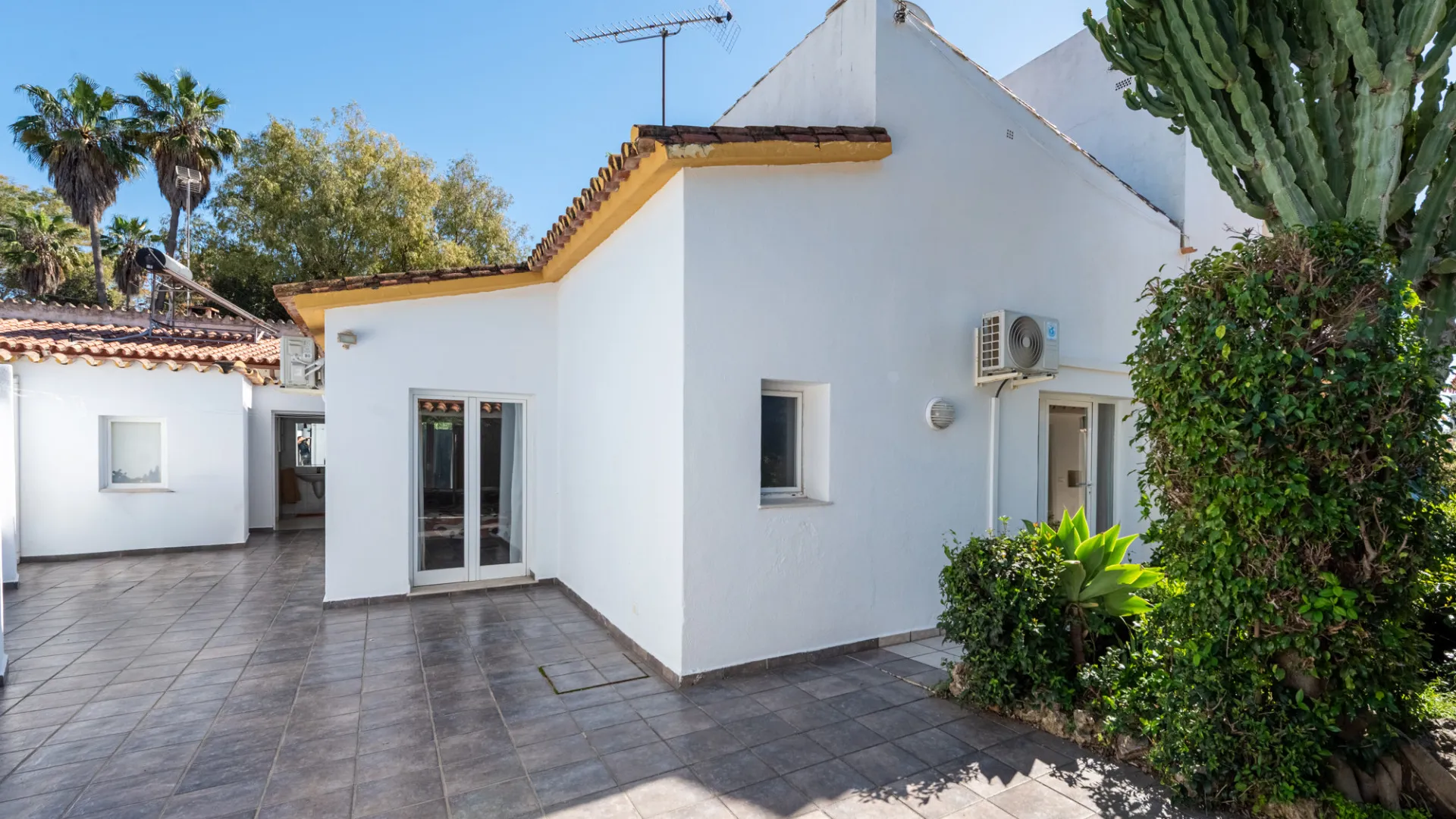 Comprar villa en Linda Vista Baja