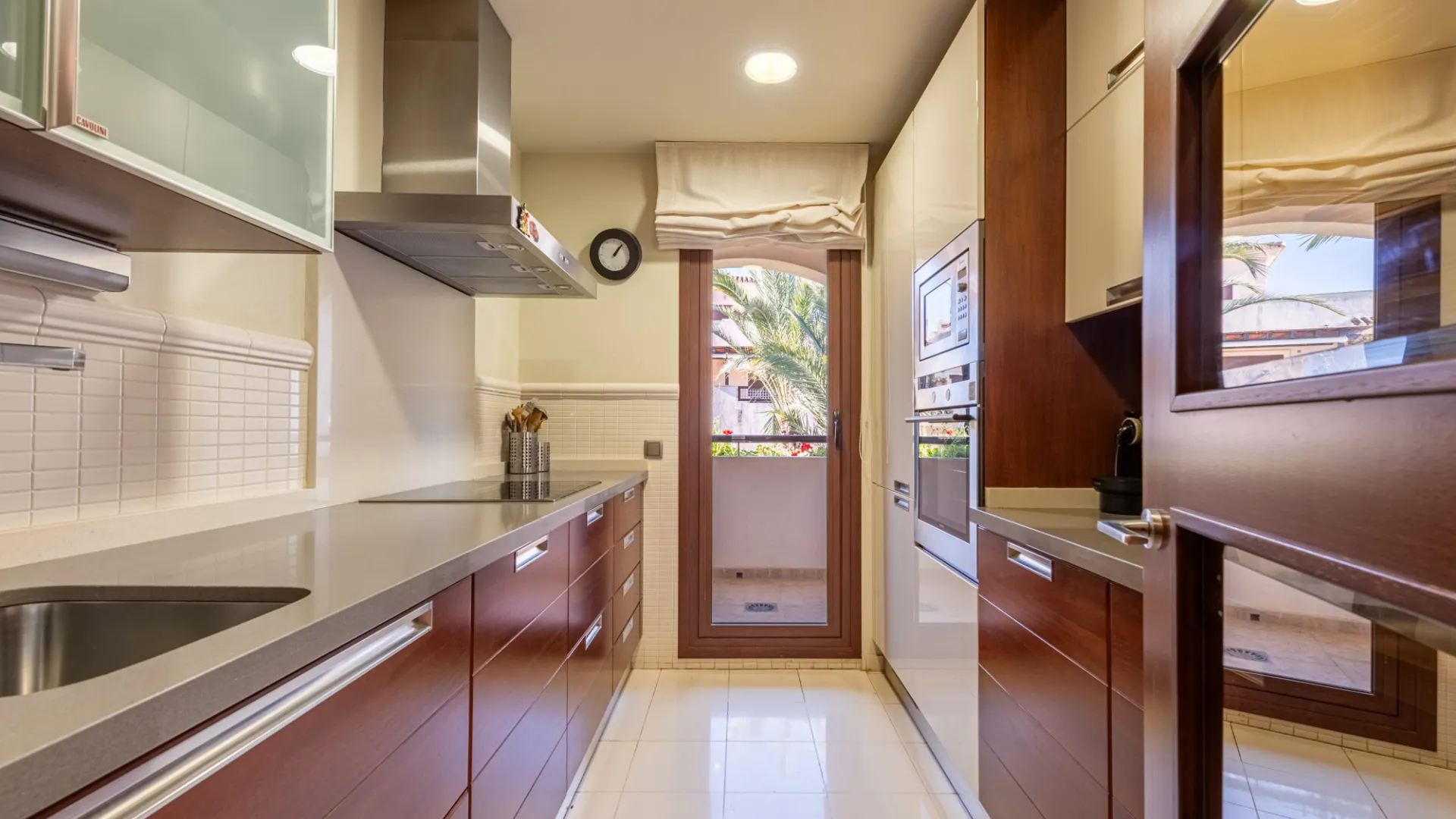 Medina de Banús, apartamento en venta de 2 dormitorios