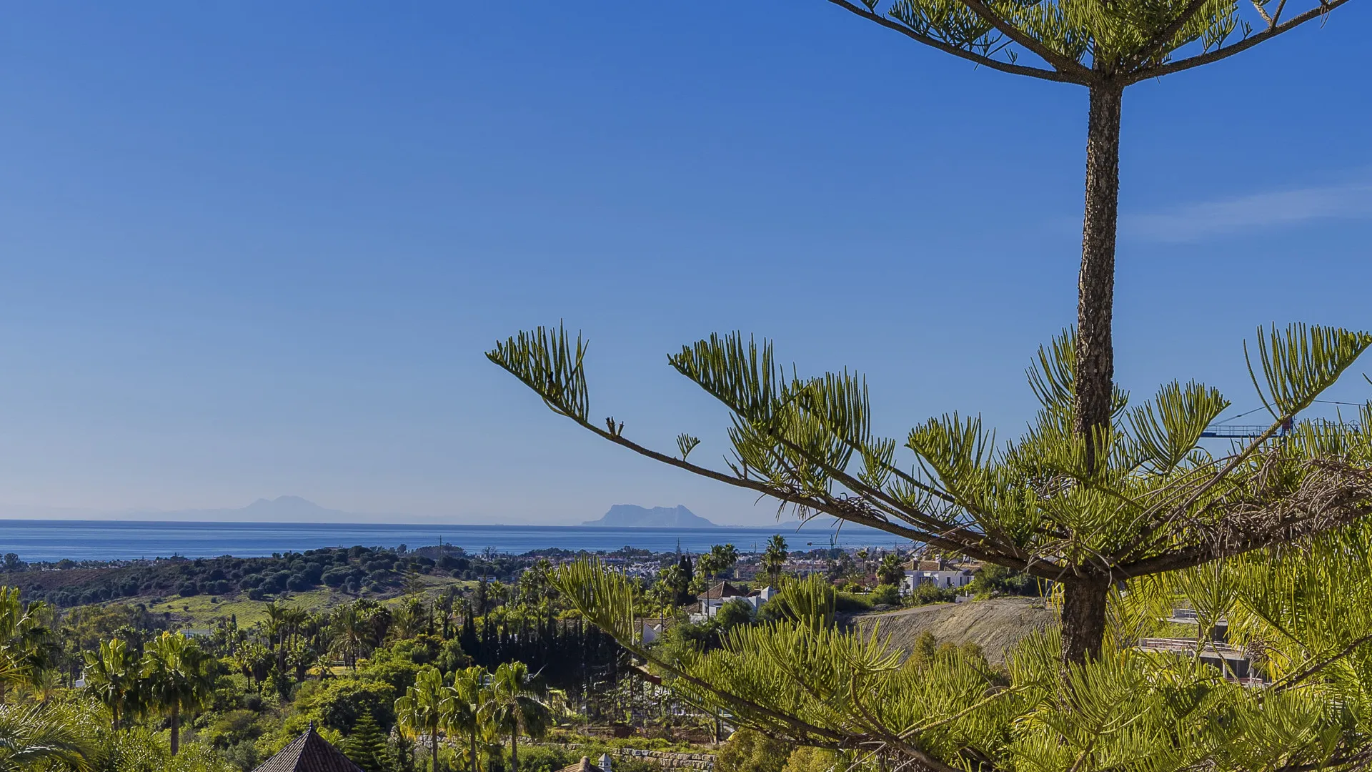 Altos del Paraiso villa for sale