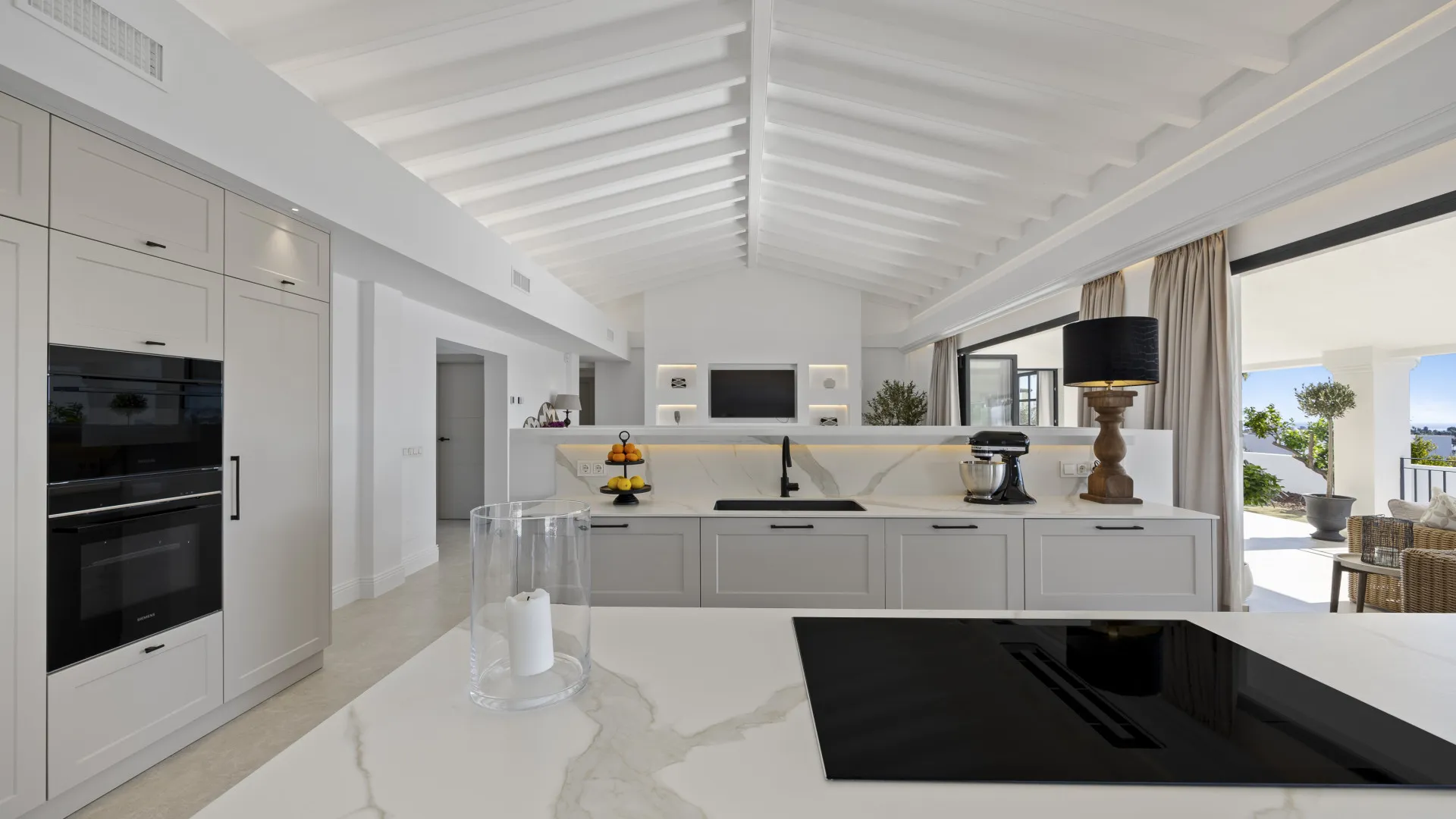 Altos del Paraiso villa for sale