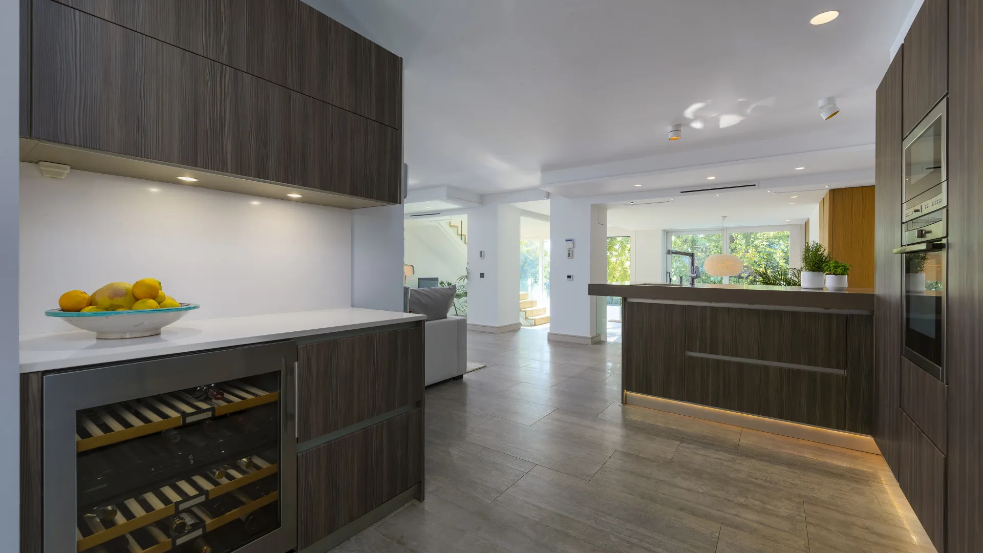 Nueva Andalucia villa for sale