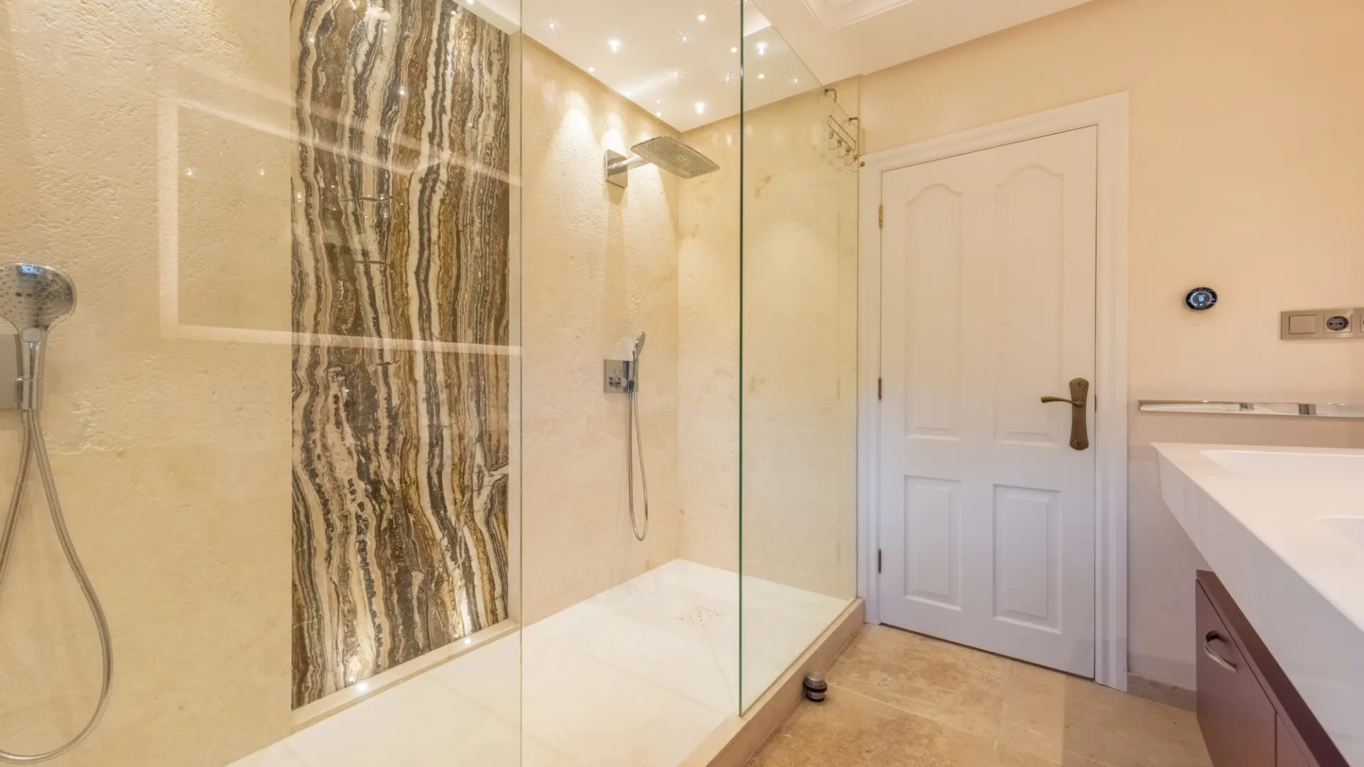 New Golden Mile, villa en venta de 6 dormitorios