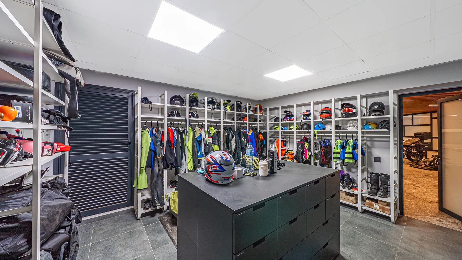 For sale Guadalmina Baja 10 bedrooms villa