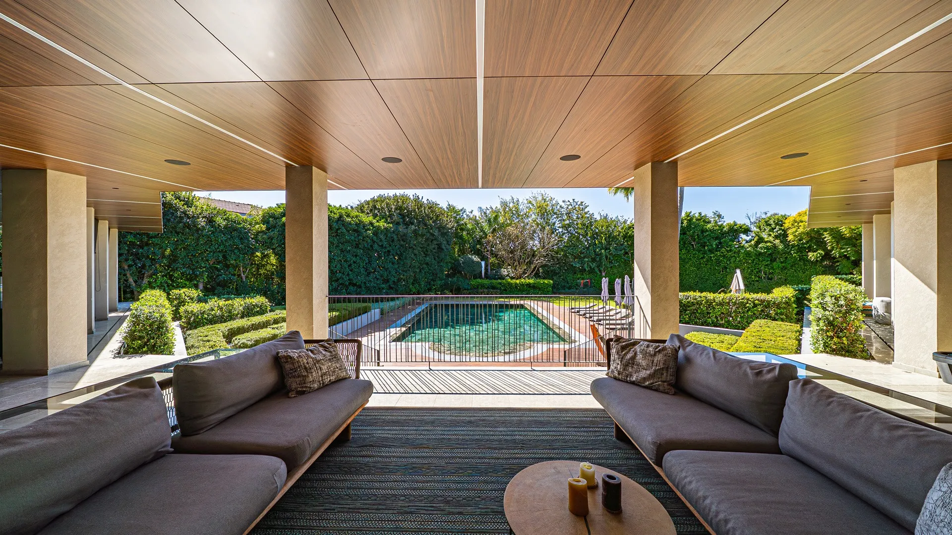 For sale Guadalmina Baja 10 bedrooms villa