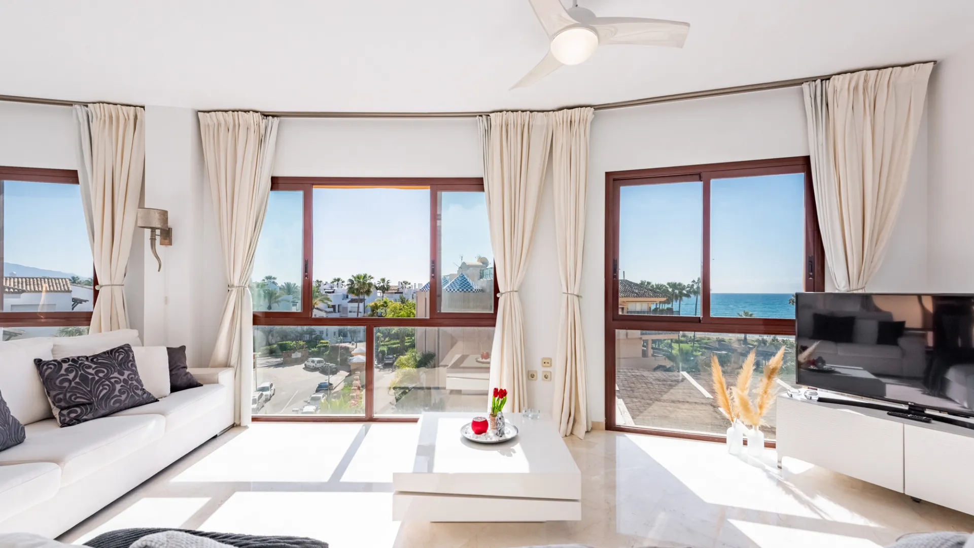 3 bedrooms penthouse for sale in Costalita