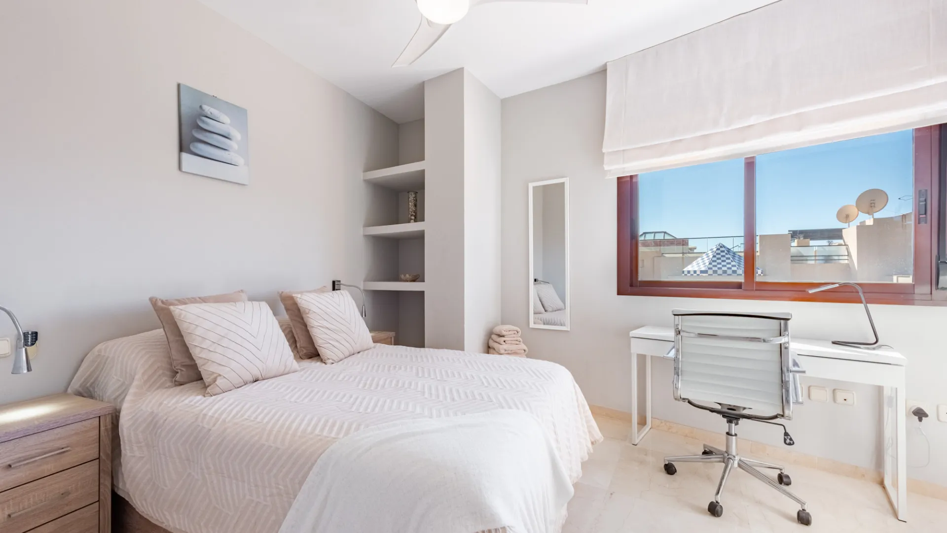 3 bedrooms penthouse for sale in Costalita