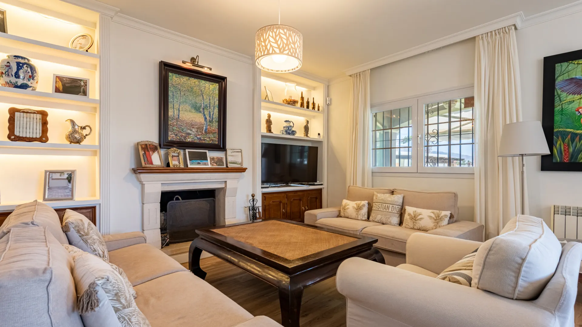 Villa de 3 dormitorios en venta en Monte Biarritz