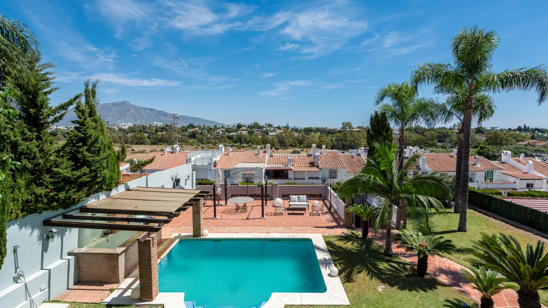 Villa de 3 dormitorios en venta en Monte Biarritz