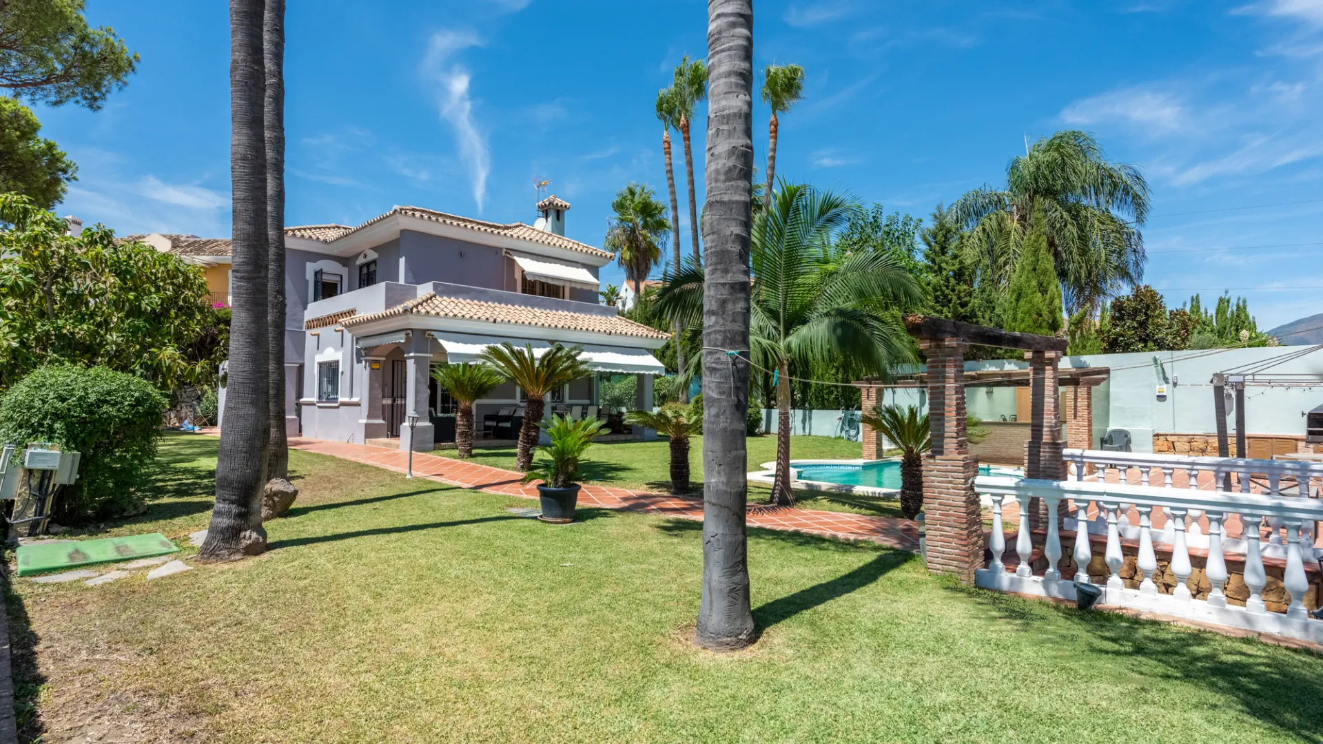 Villa de 3 dormitorios en venta en Monte Biarritz