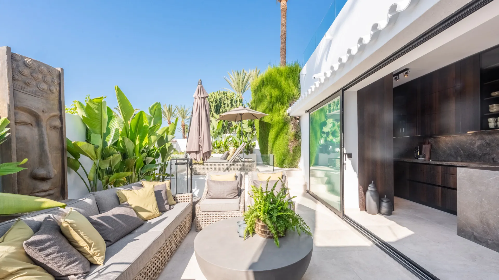 El Oasis Club, adosado en venta de 3 dormitorios