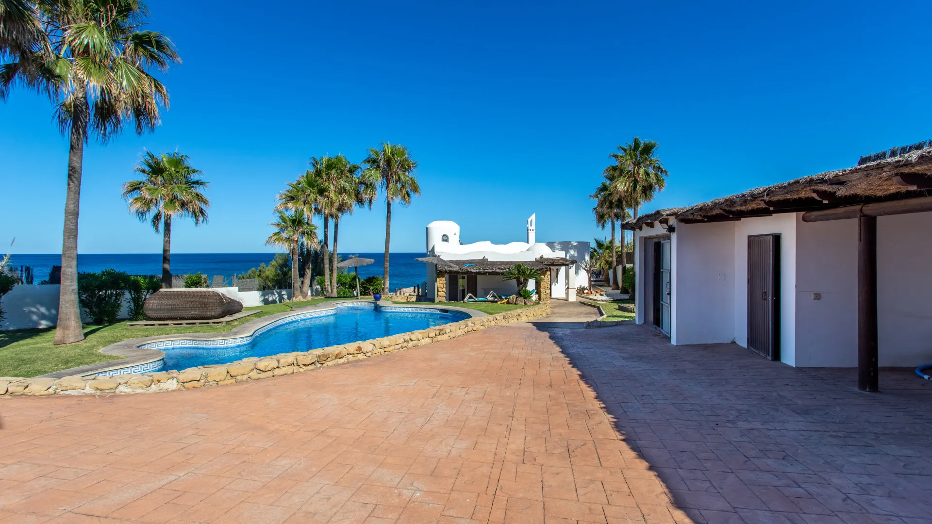 Villa con 3 dormitorios a la venta en Chullera