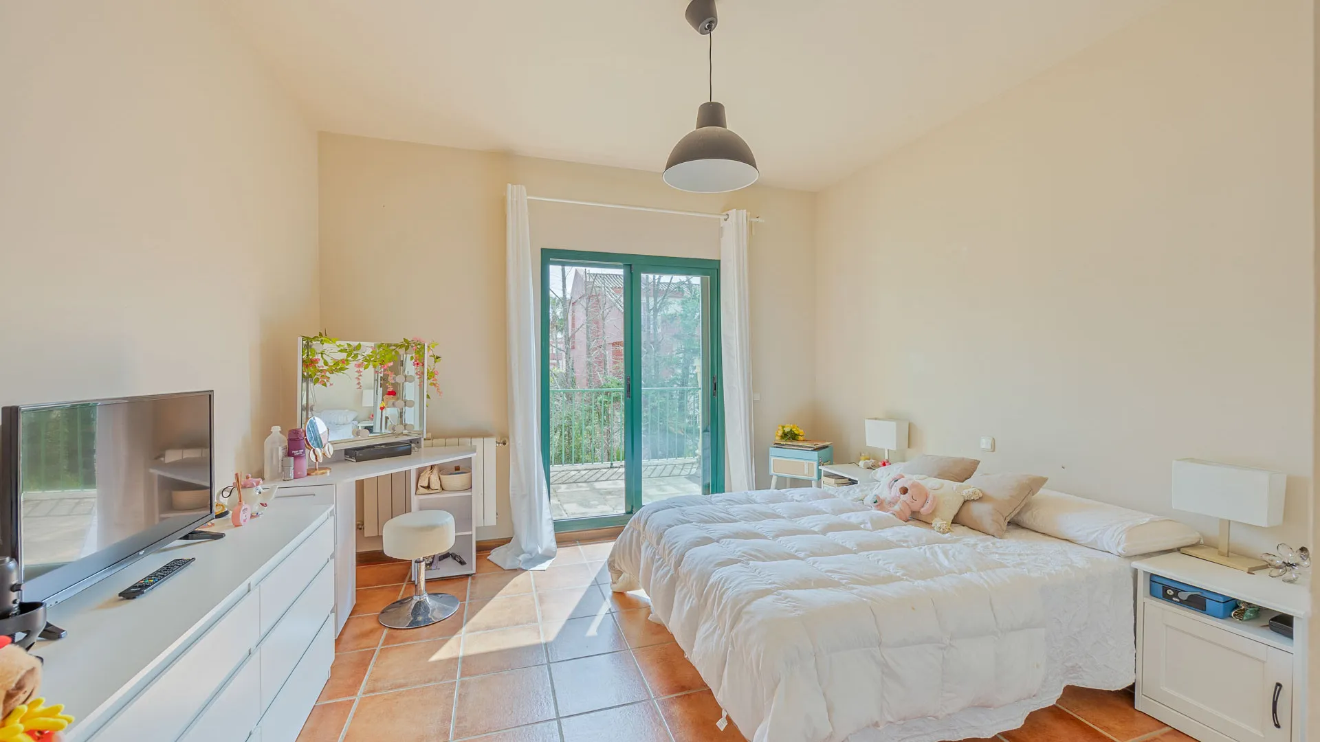 For sale semi detached house with 4 bedrooms in El Casar Fronda