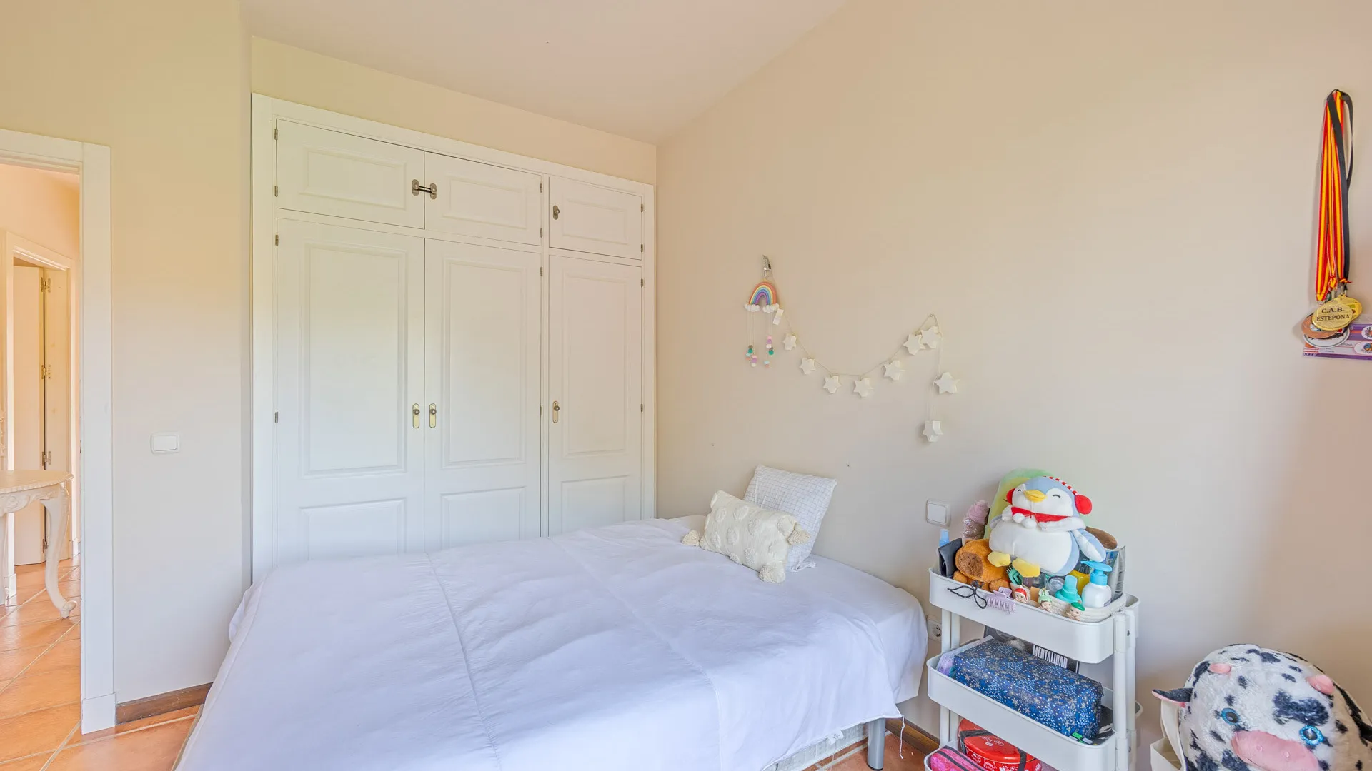 For sale semi detached house with 4 bedrooms in El Casar Fronda