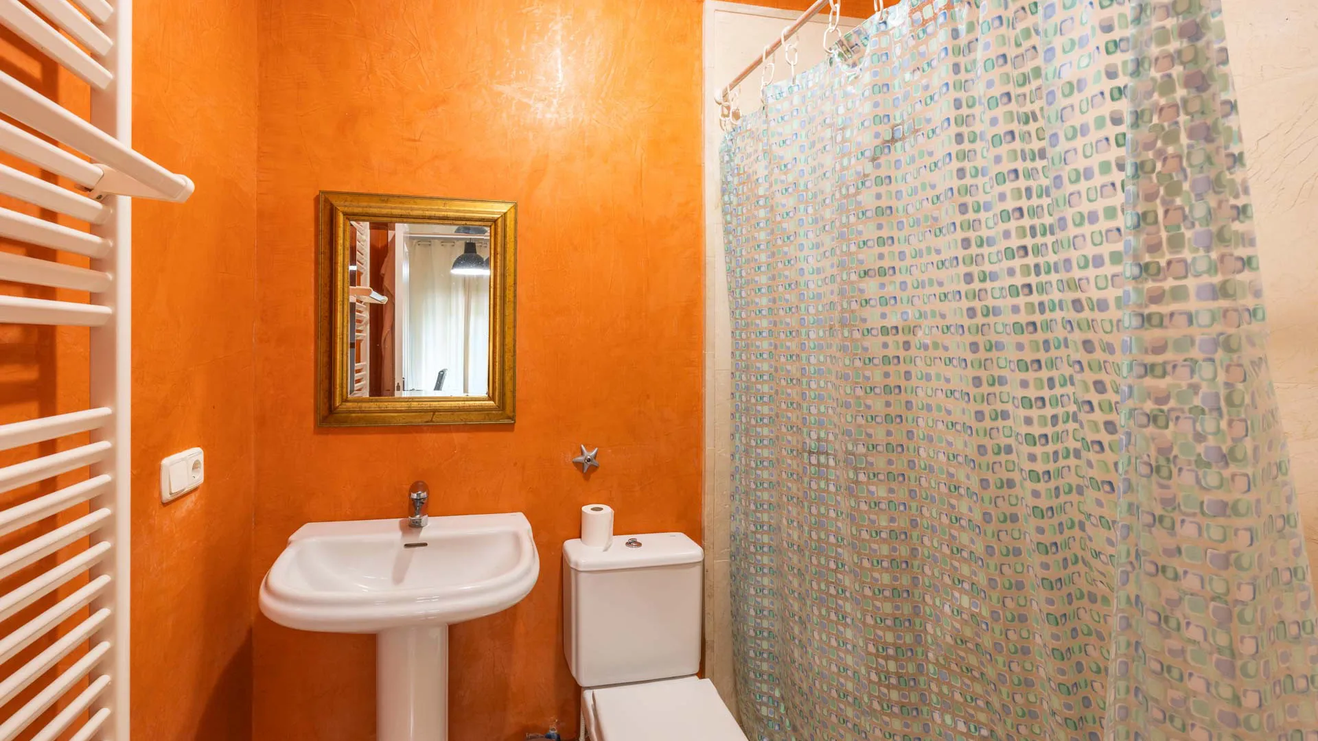 For sale semi detached house with 4 bedrooms in El Casar Fronda
