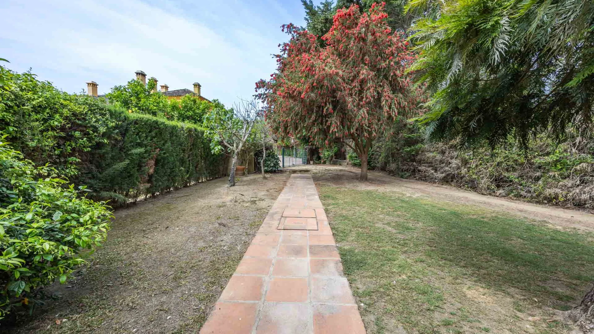 For sale semi detached house with 4 bedrooms in El Casar Fronda