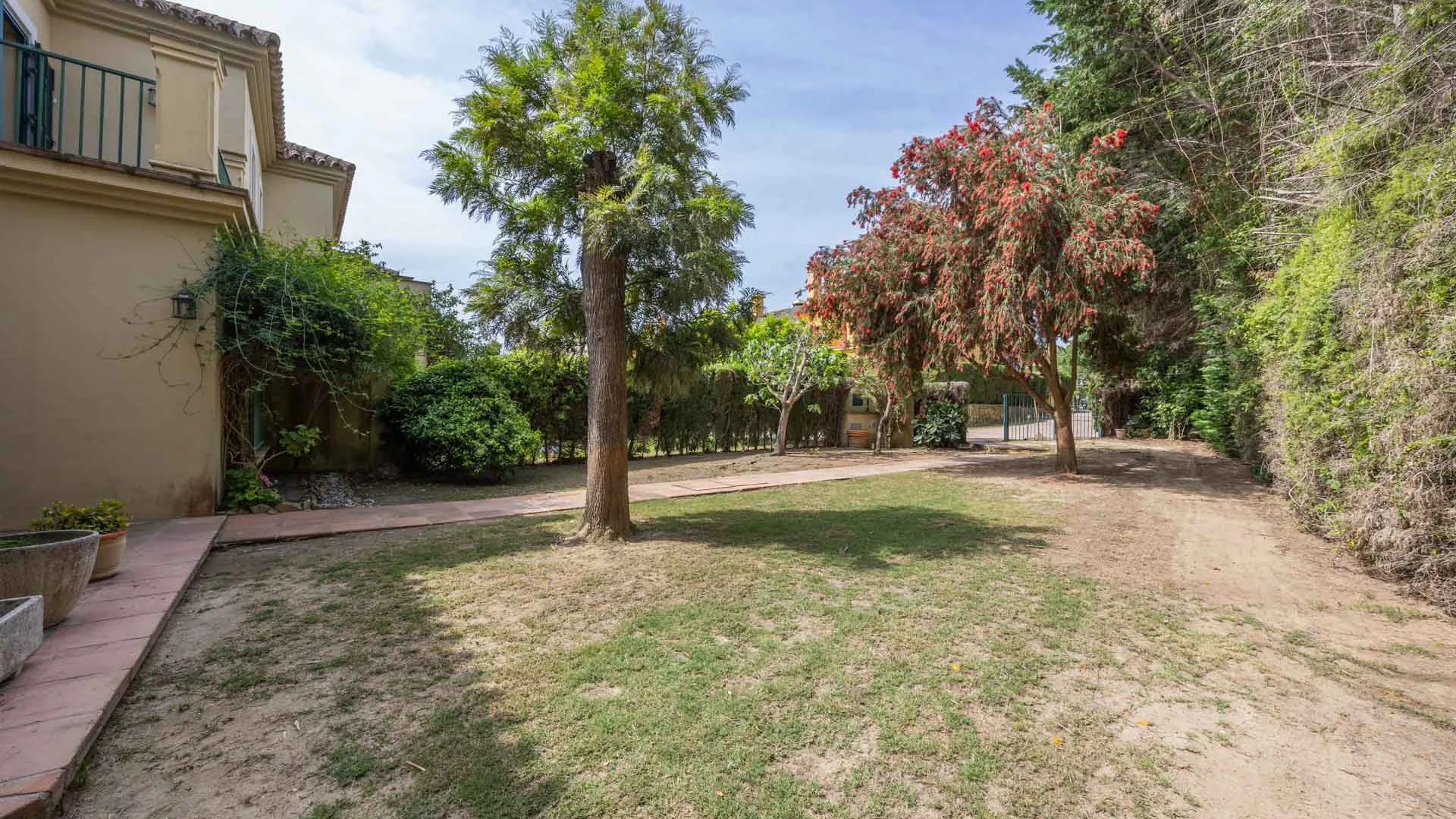 For sale semi detached house with 4 bedrooms in El Casar Fronda