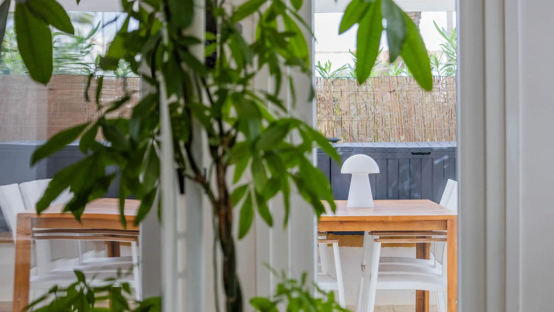 Se vende duplex planta baja en Paseo del Río