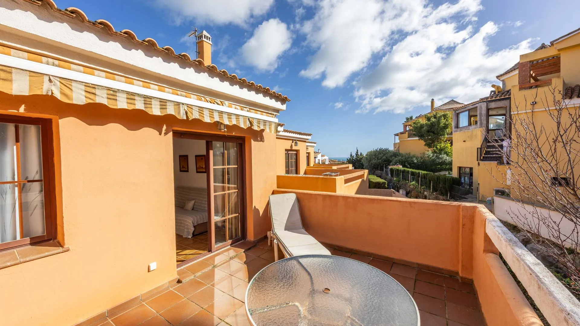 Town house in Alcaidesa Costa for sale