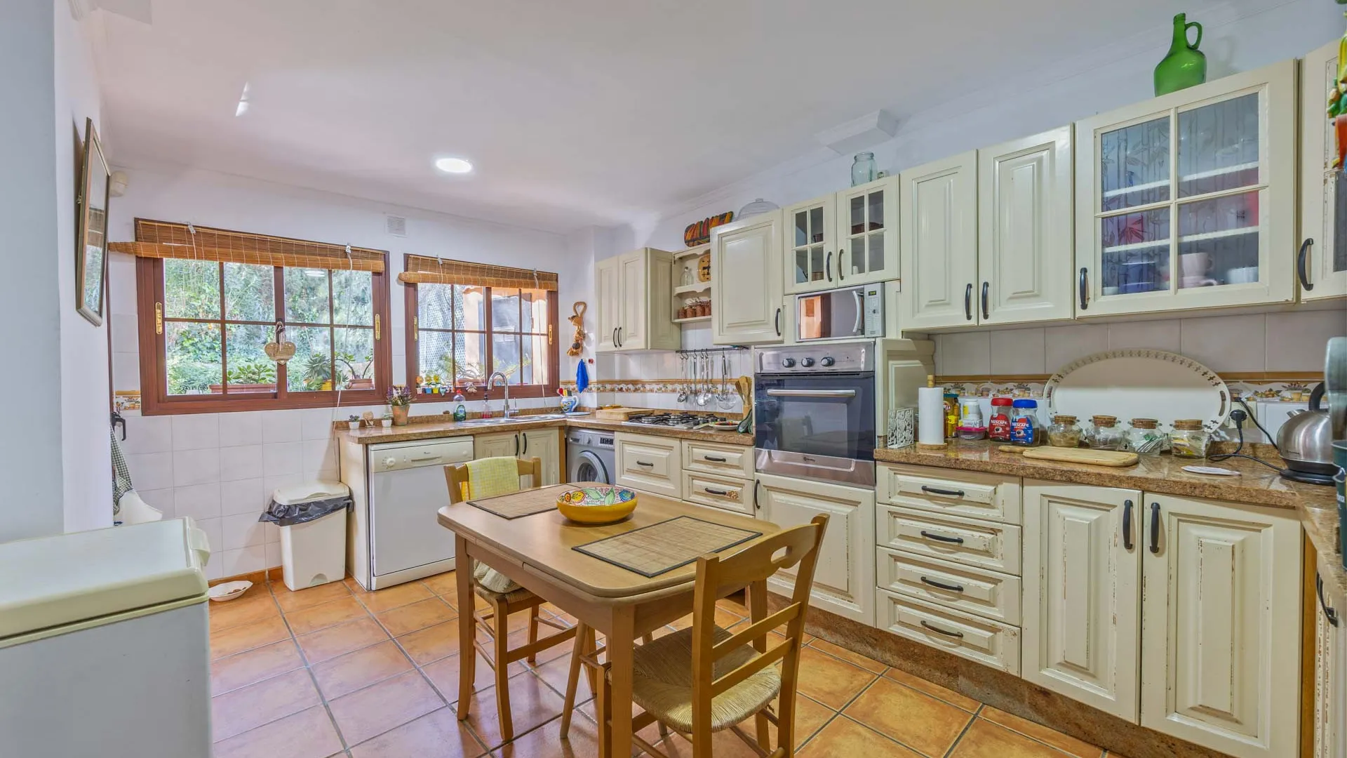 Town house in Alcaidesa Costa for sale