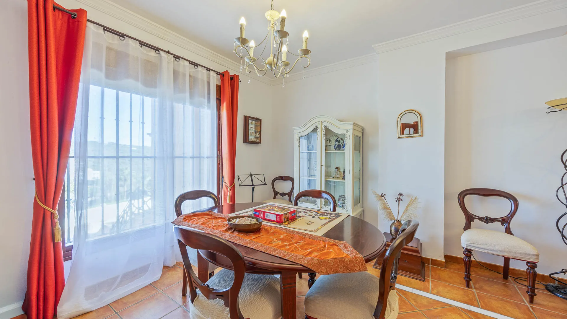 Town house in Alcaidesa Costa for sale