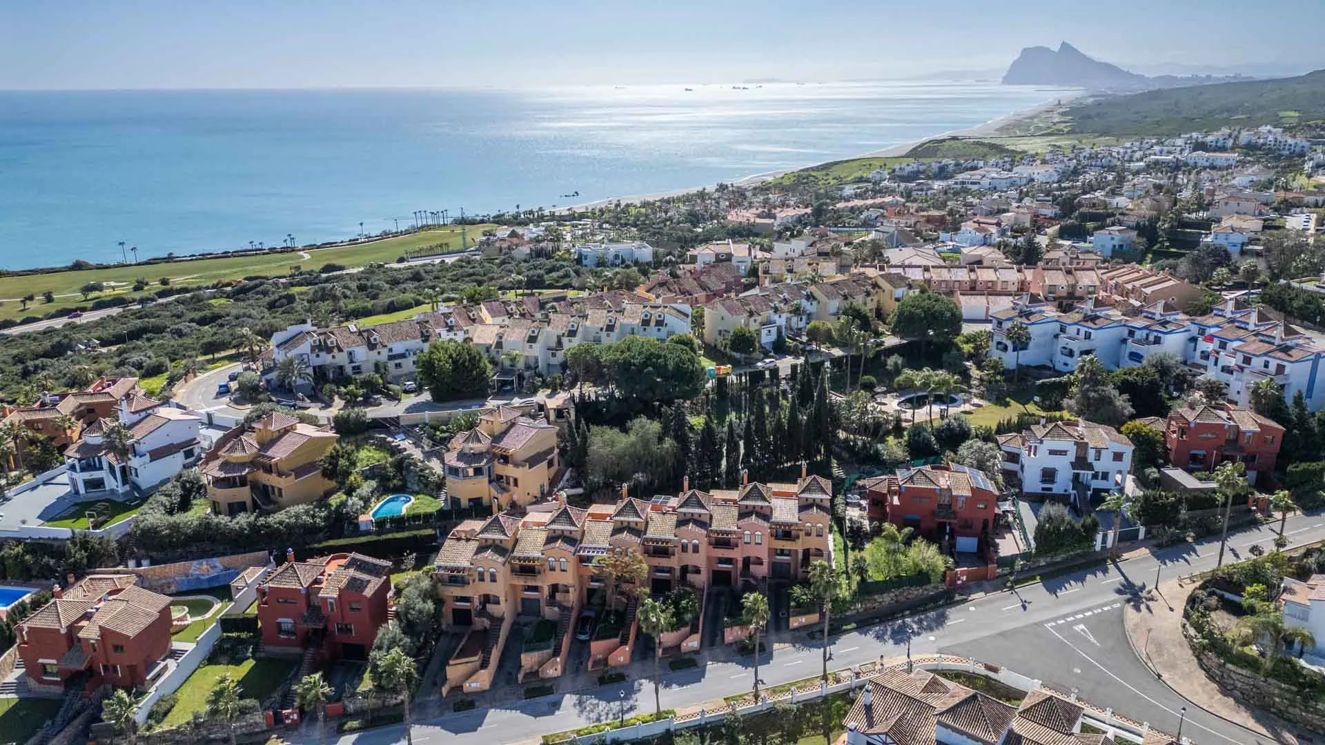 Town house in Alcaidesa Costa for sale