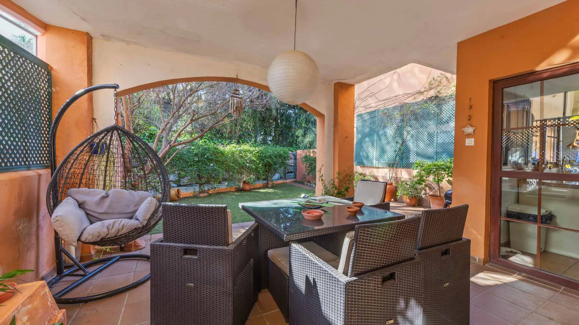 Town house in Alcaidesa Costa for sale