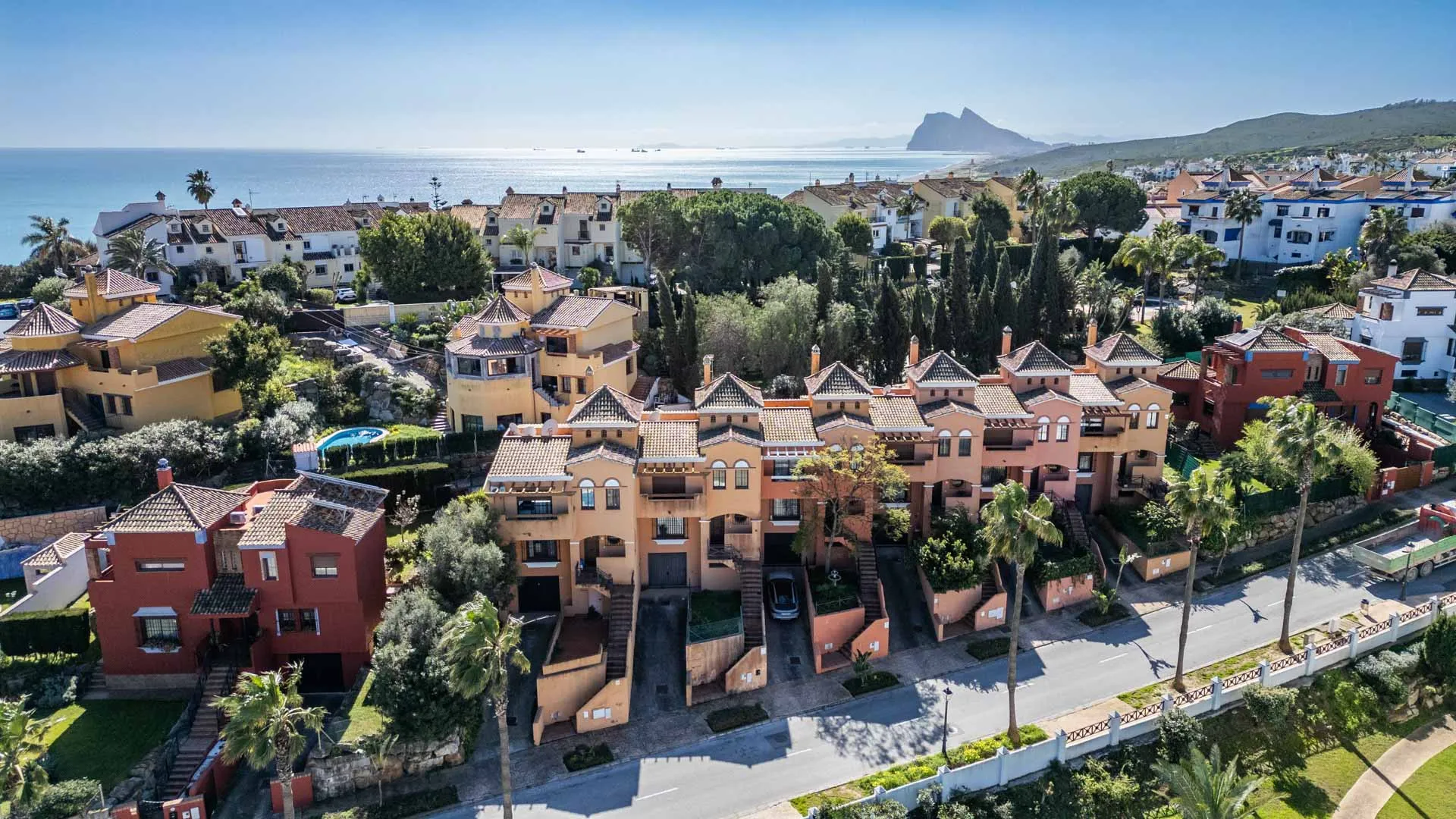 Town house in Alcaidesa Costa for sale