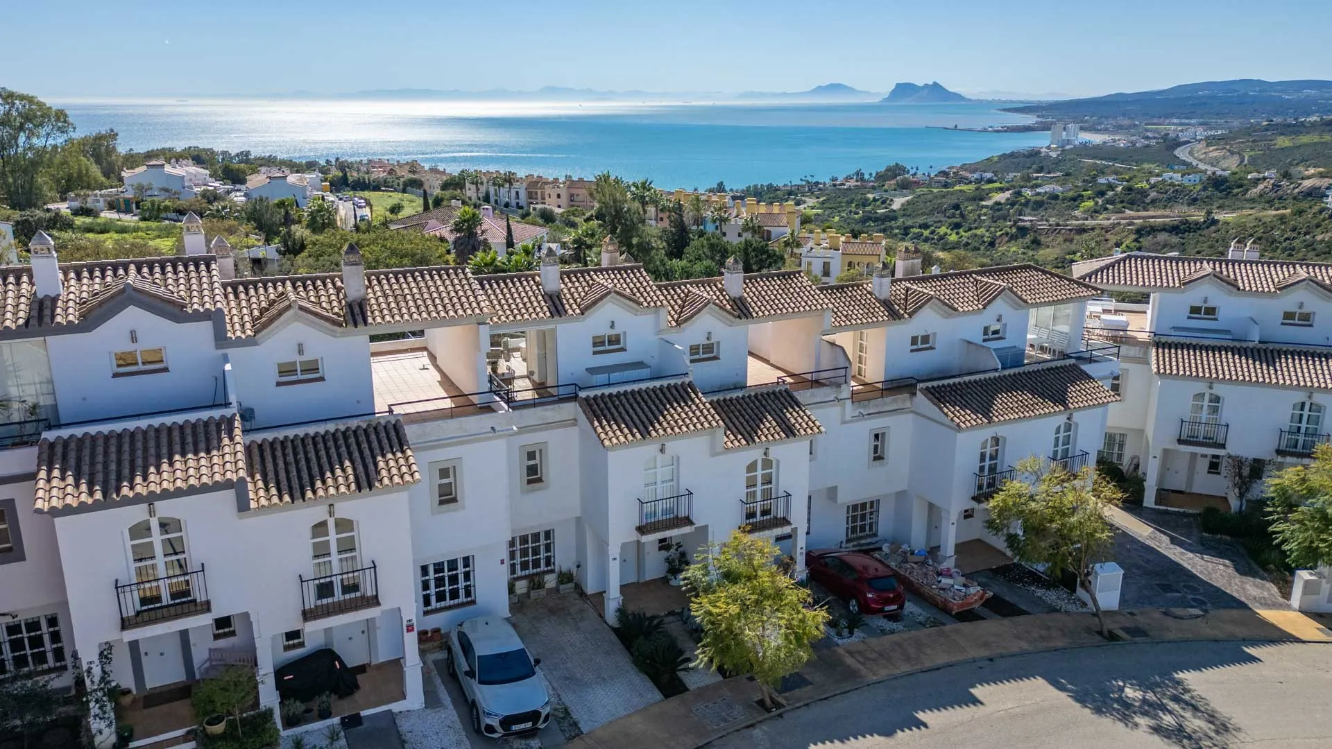 Town house for sale in Bahia de las Rocas