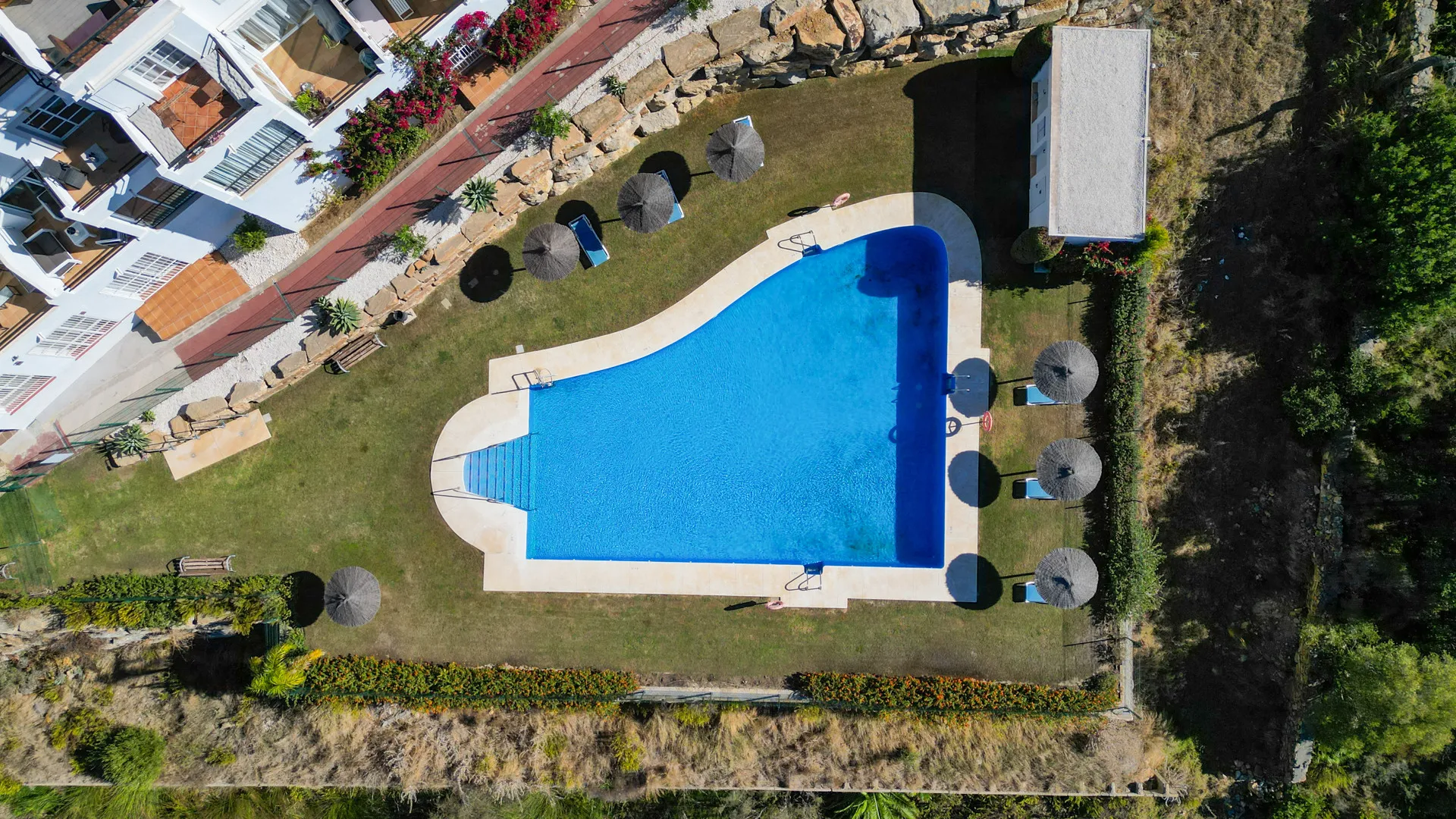 Town house for sale in Bahia de las Rocas