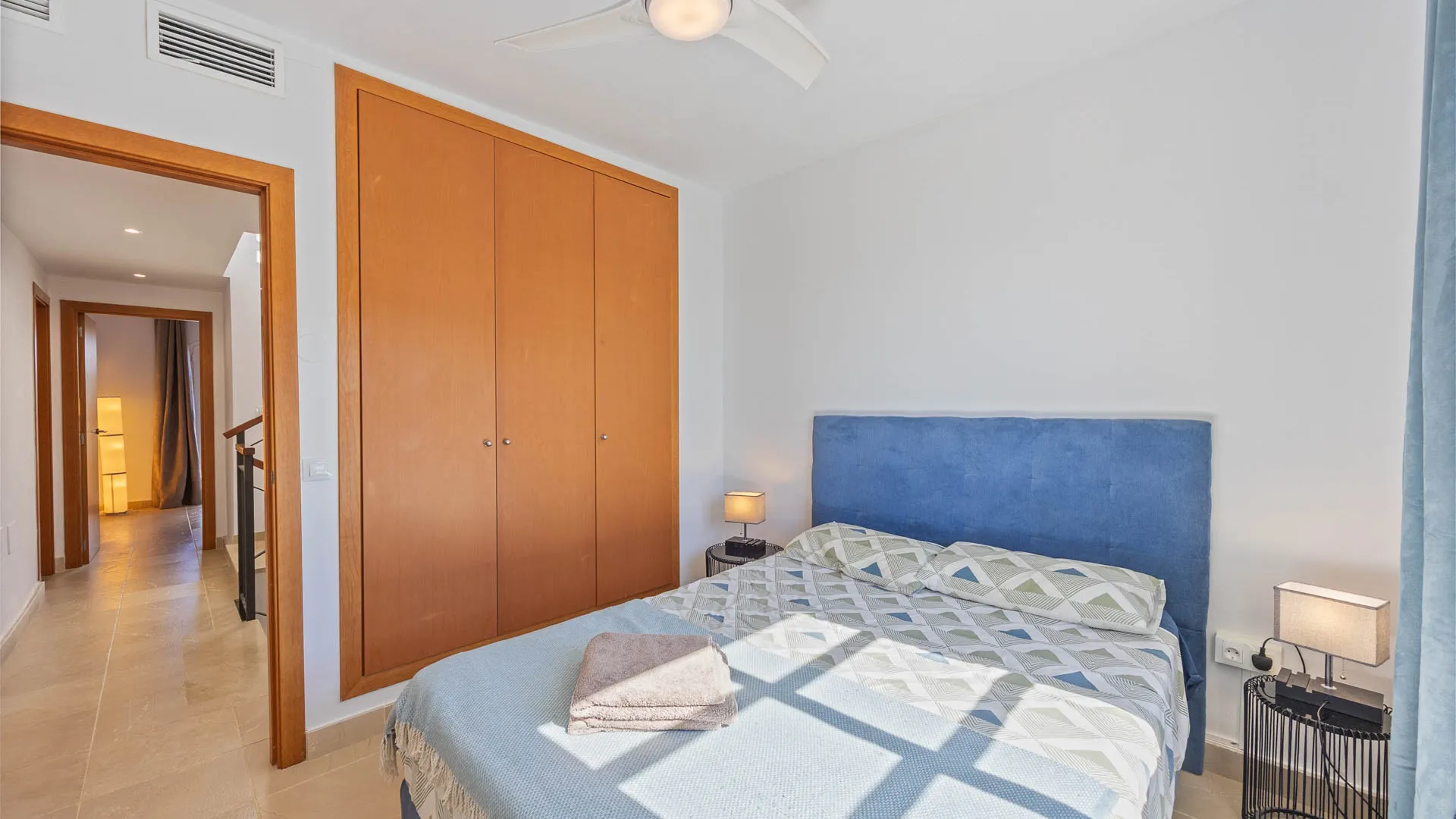 Town house for sale in Bahia de las Rocas