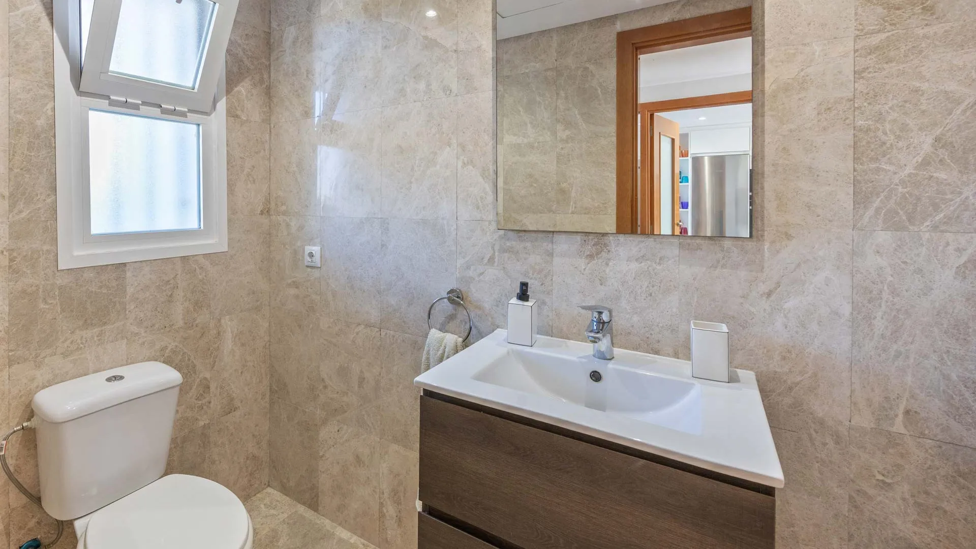 Town house for sale in Bahia de las Rocas