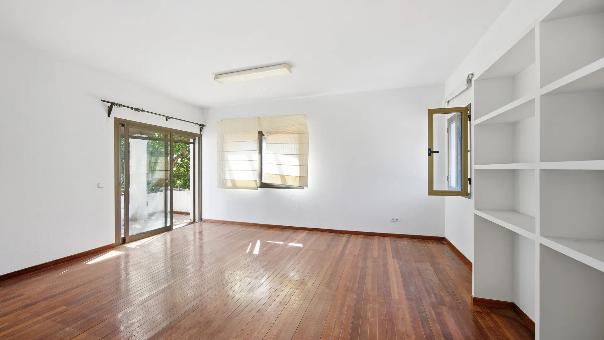 San Roque Club, villa en venta con 6 dormitorios