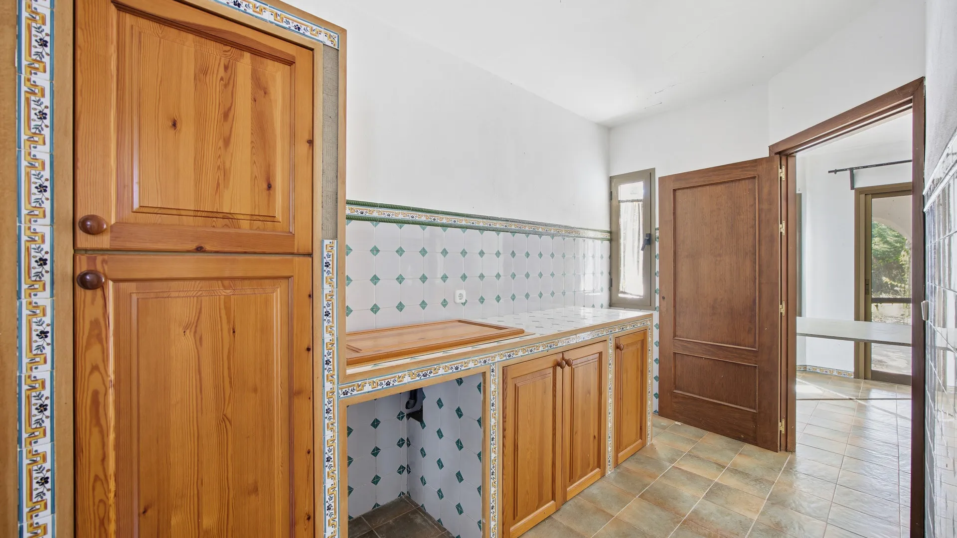 San Roque Club, villa en venta con 6 dormitorios