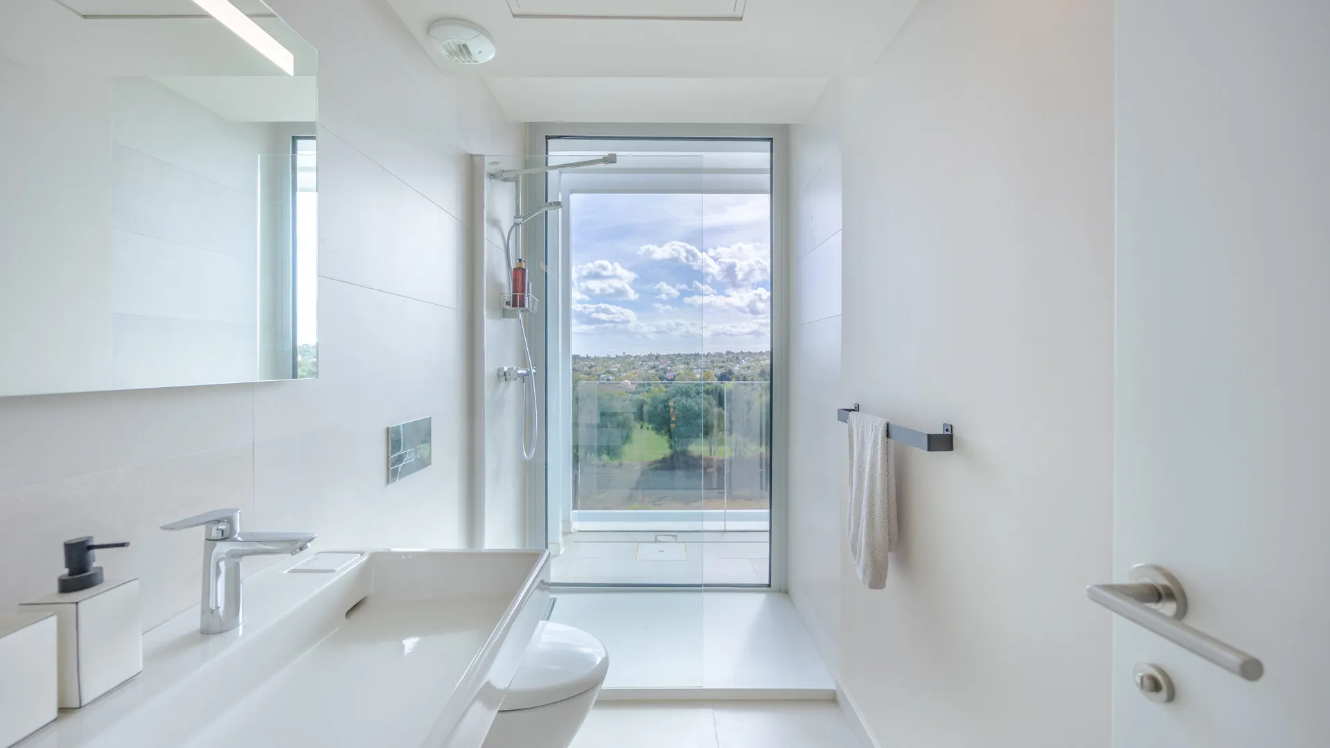 La Finca, villa pareada con 5 dormitorios en venta