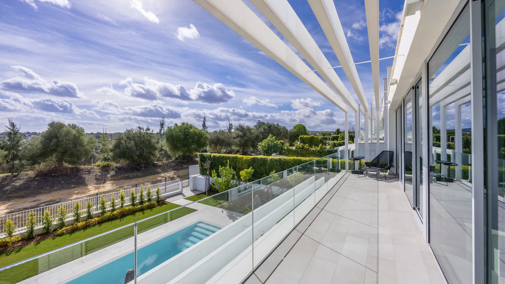 La Finca, villa pareada con 5 dormitorios en venta