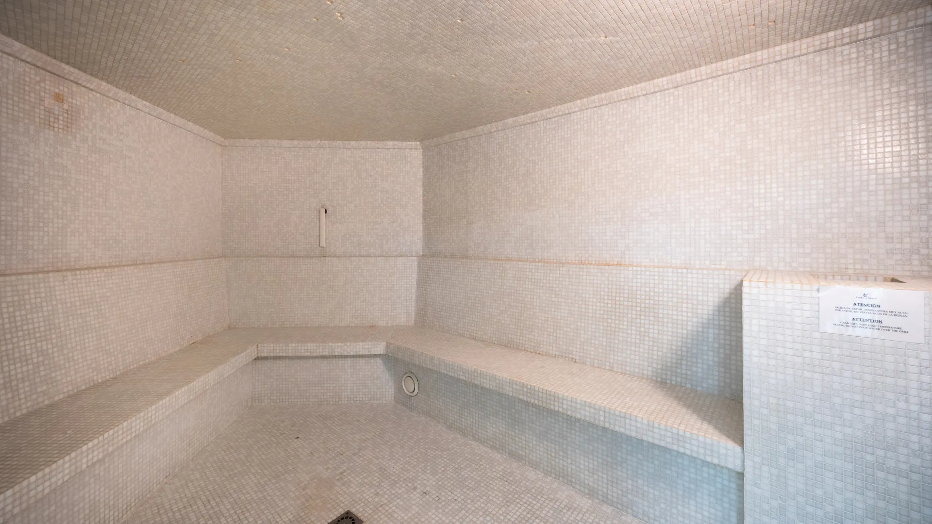 3 bedrooms ground floor apartment for sale in Ribera del Marlin