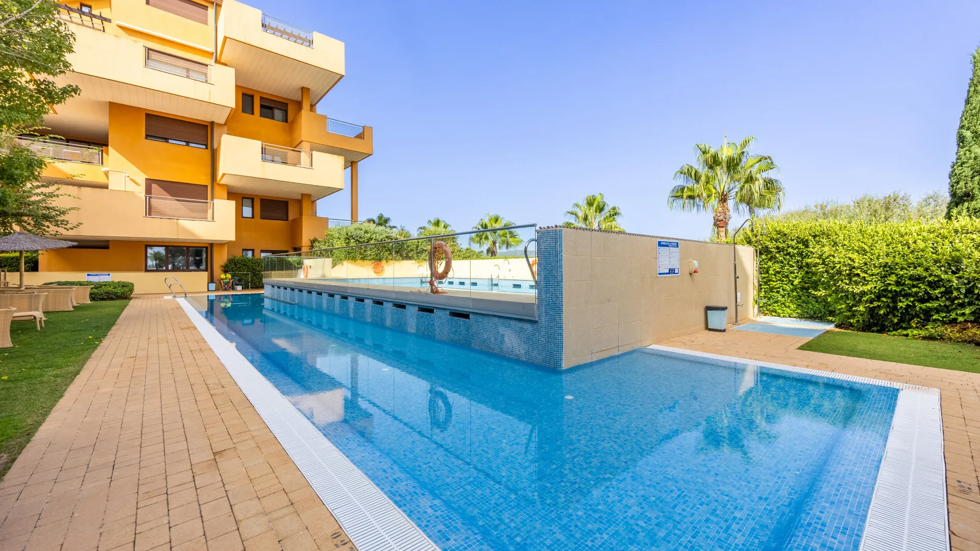 3 bedrooms ground floor apartment for sale in Ribera del Marlin