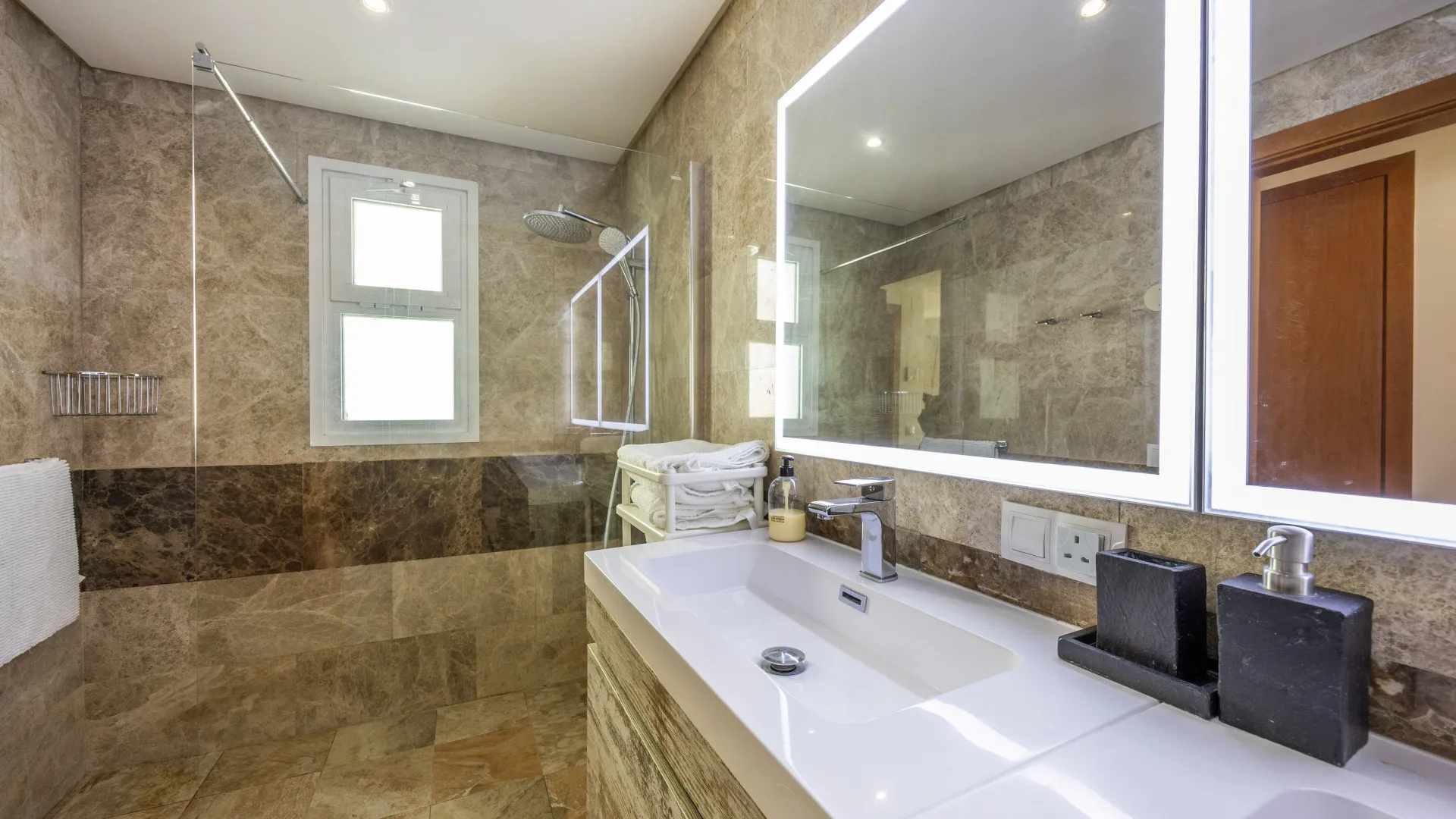 For sale Bahia de las Rocas 3 bedrooms semi detached house