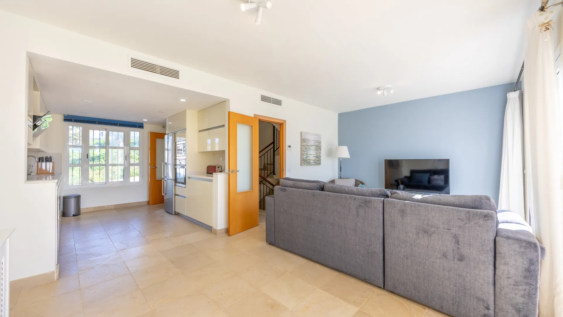 For sale Bahia de las Rocas 3 bedrooms semi detached house