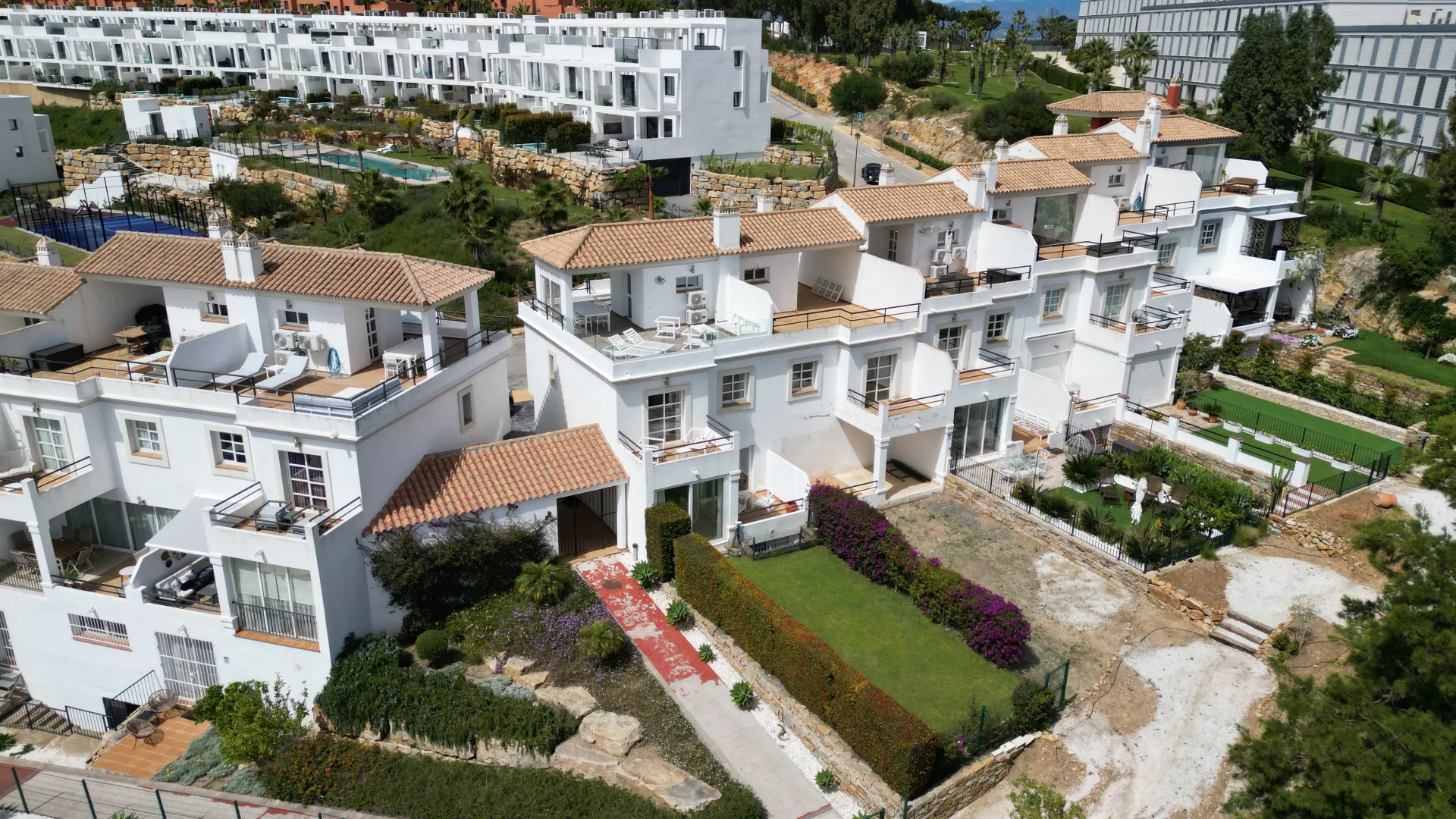 For sale Bahia de las Rocas 3 bedrooms semi detached house