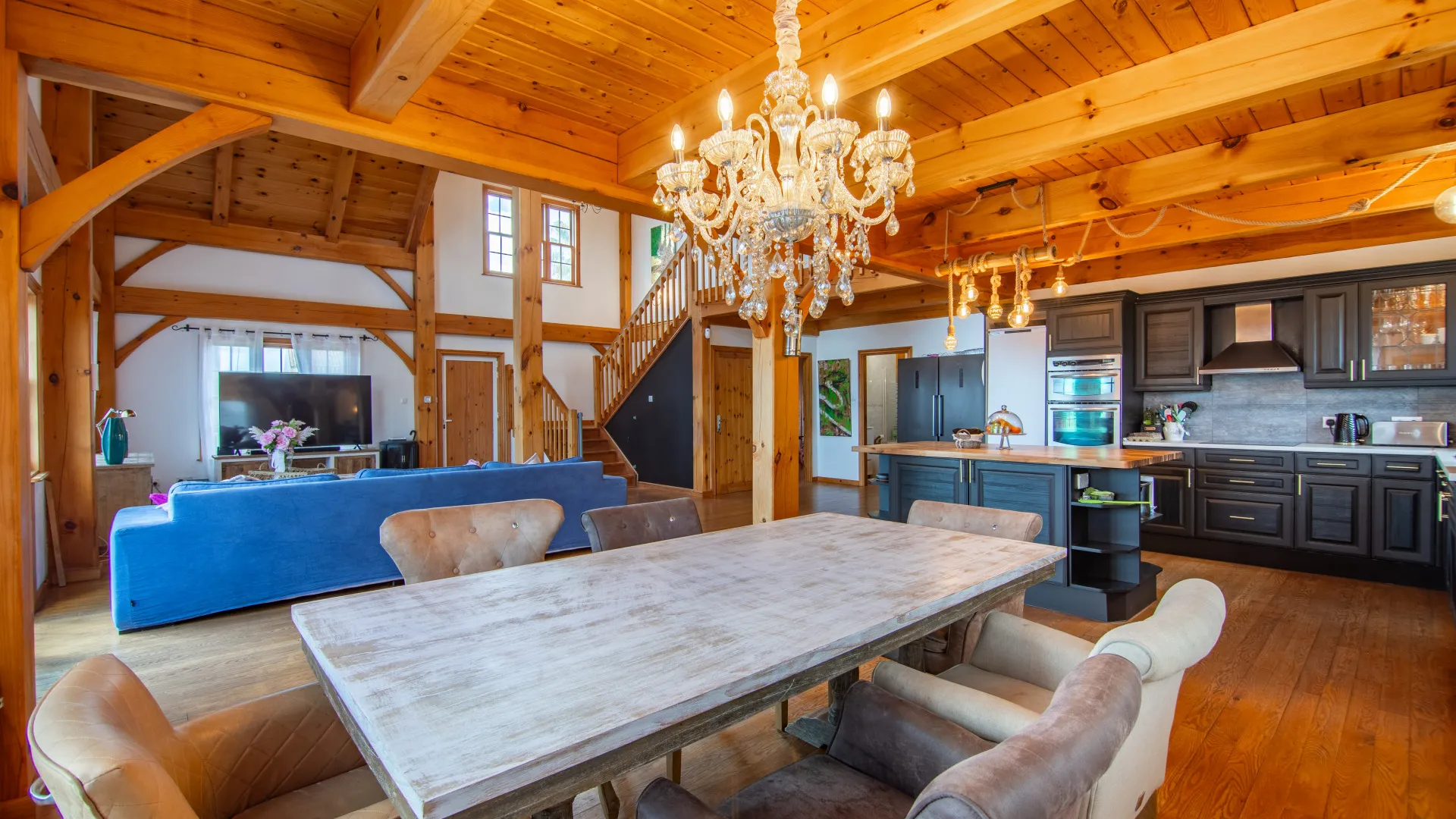 Villa en venta en Zona F con 4 dormitorios