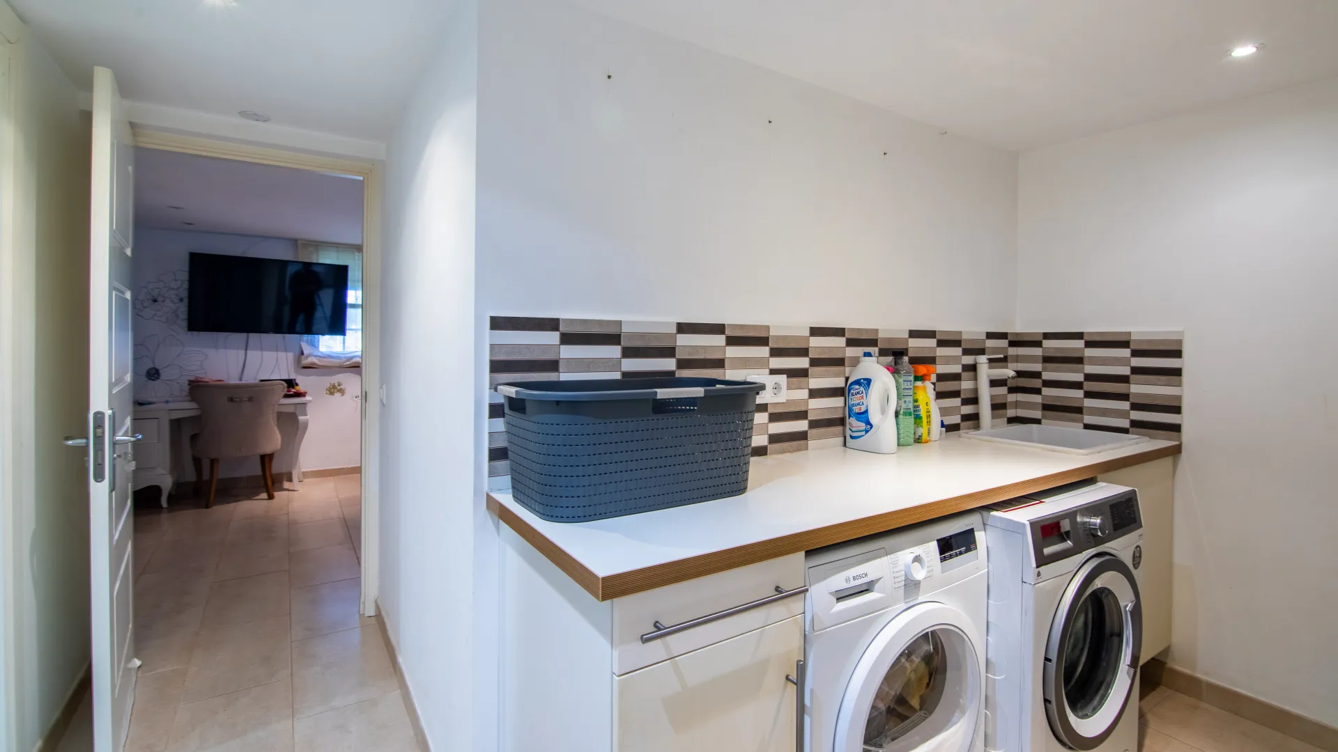 Villa en venta en Zona F con 4 dormitorios