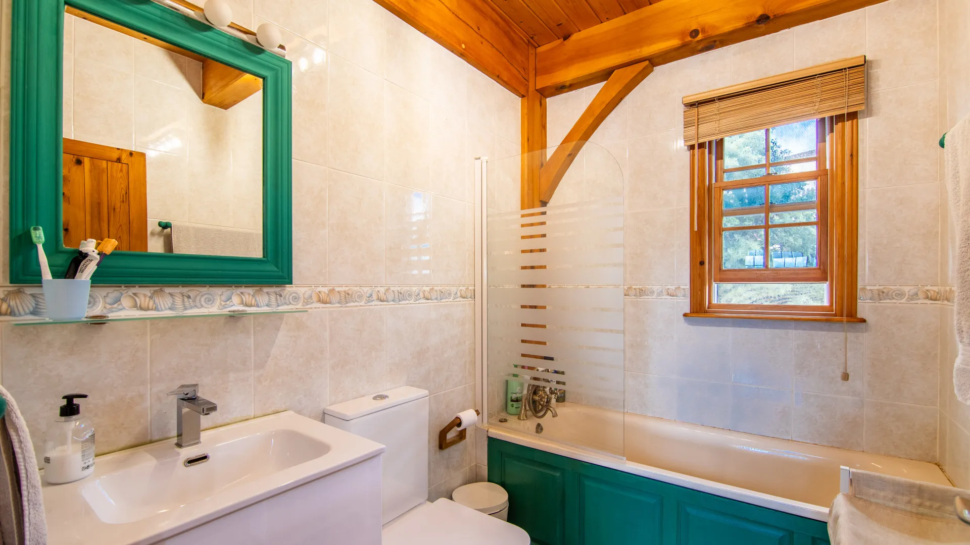 Villa en venta en Zona F con 4 dormitorios